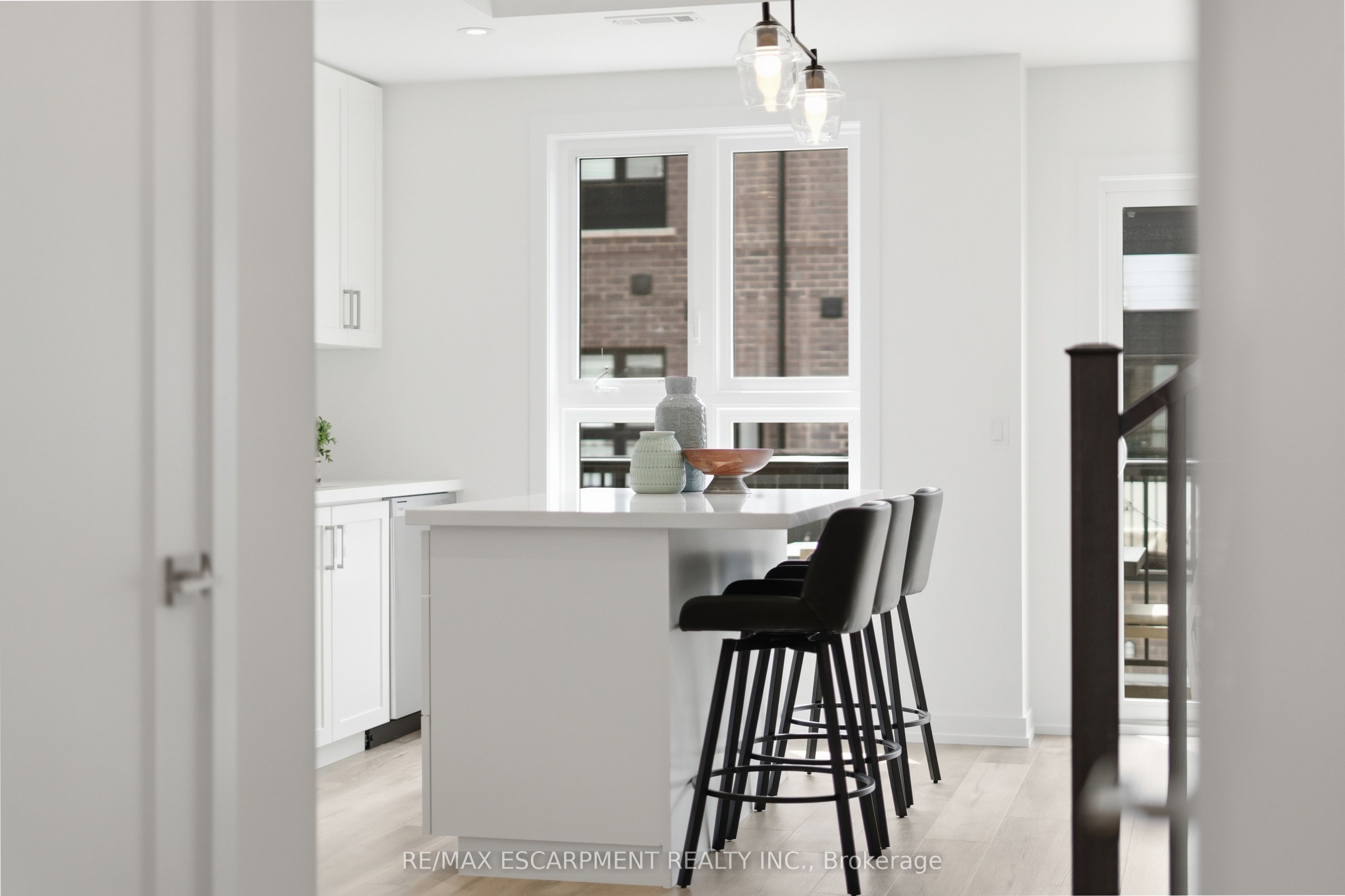 173 Burke Street Property Photo 14