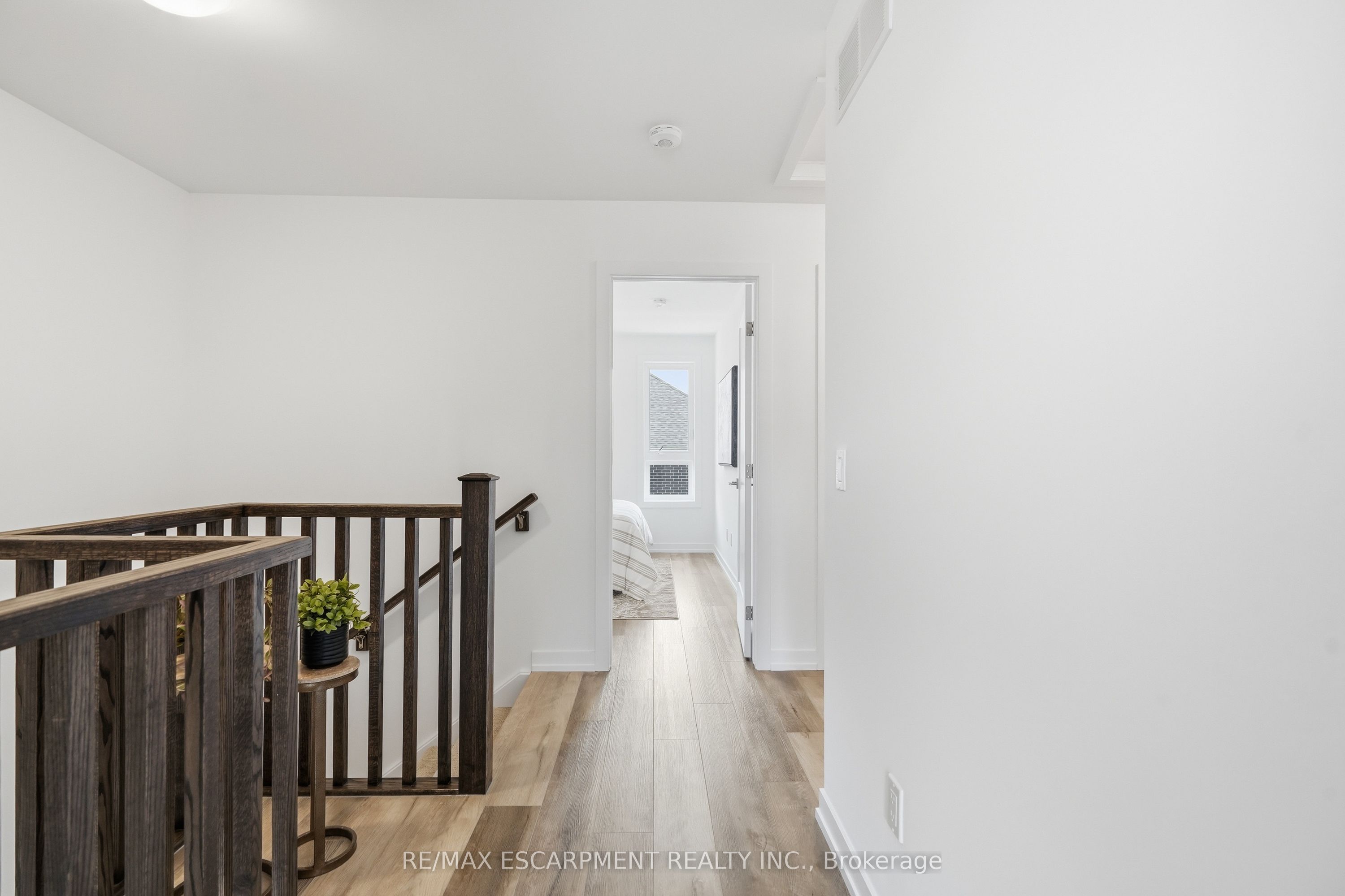 173 Burke Street Property Photo 22