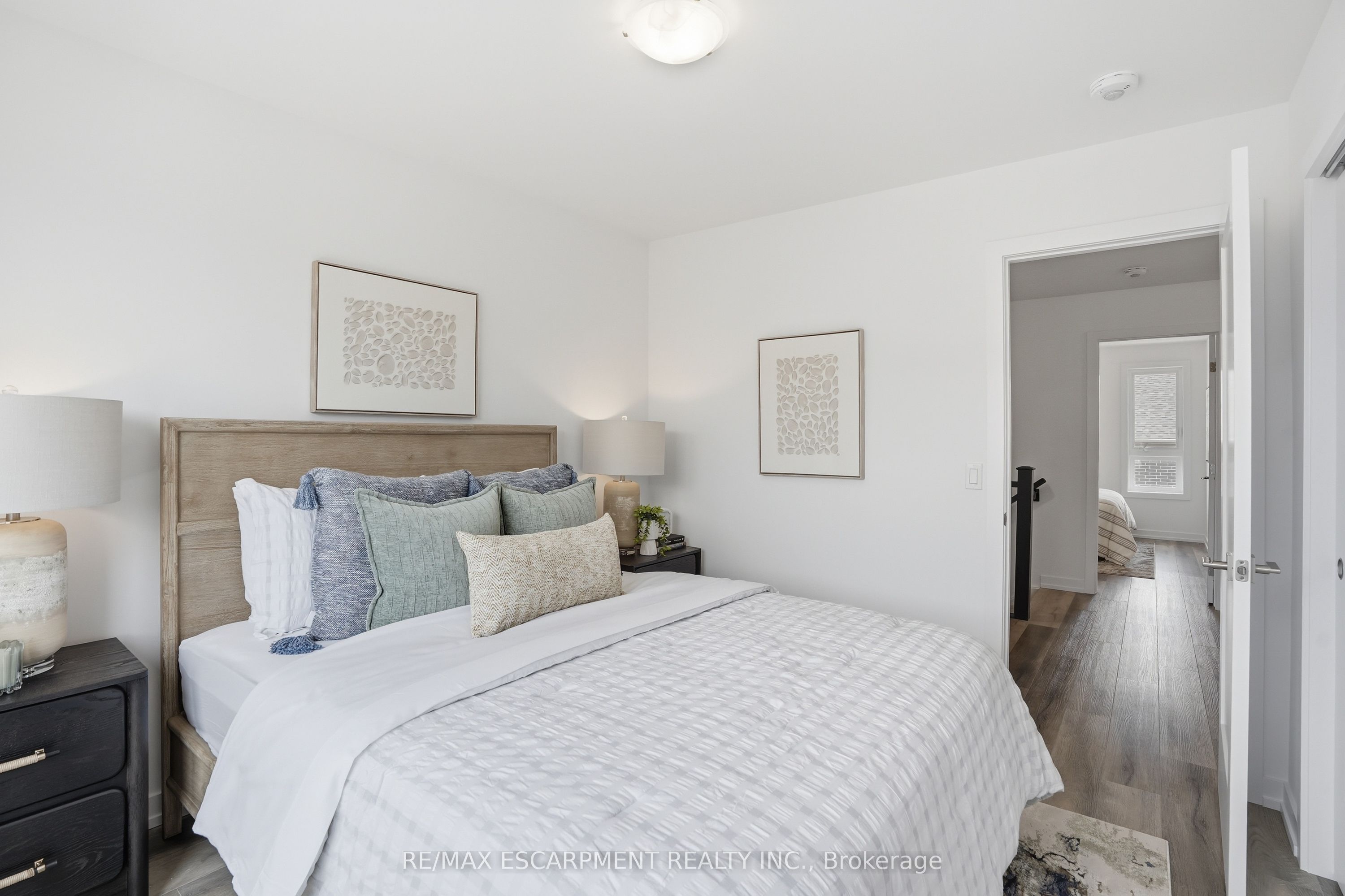 173 Burke Street Property Photo 24