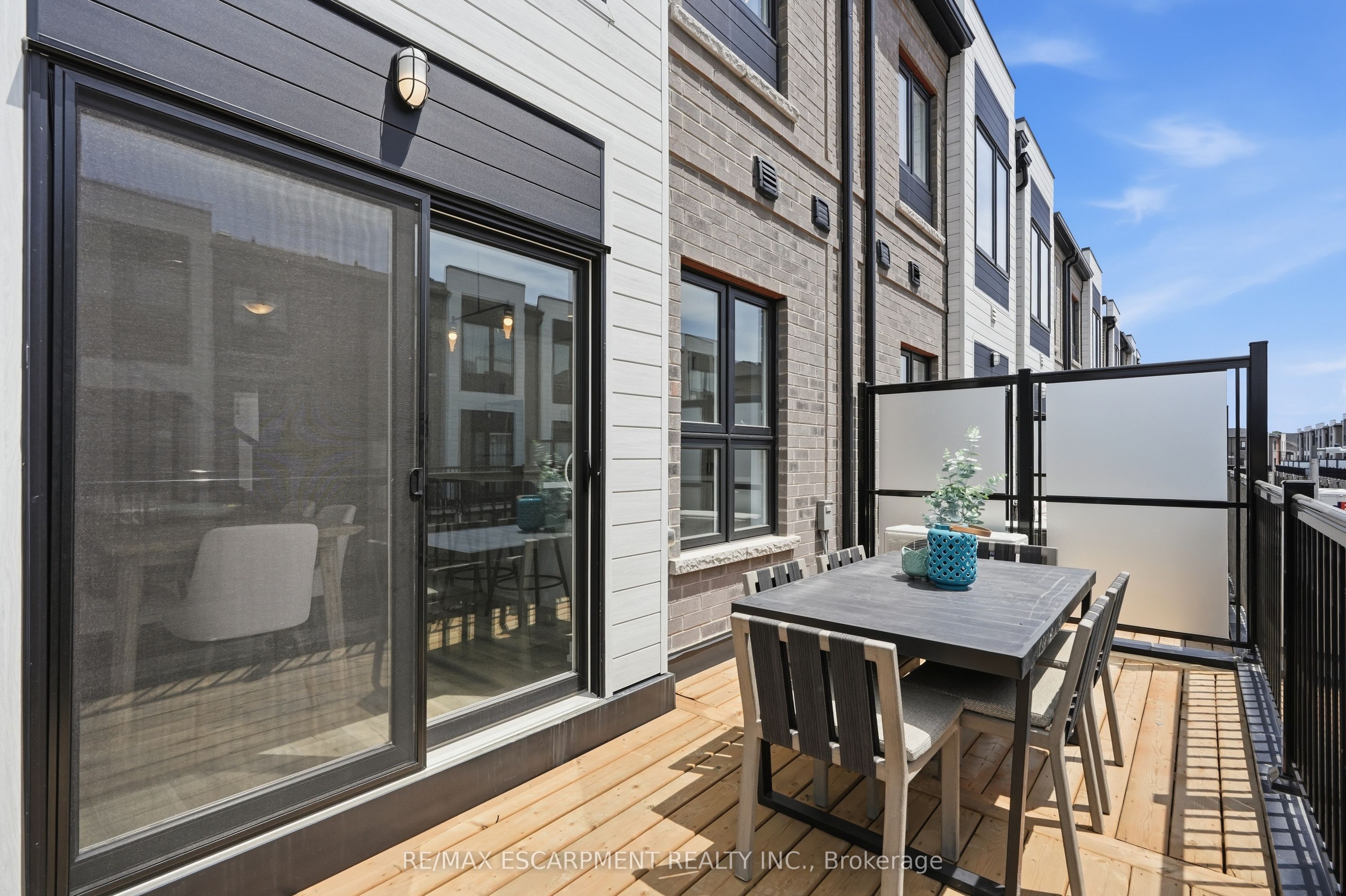 173 Burke Street Property Photo 43