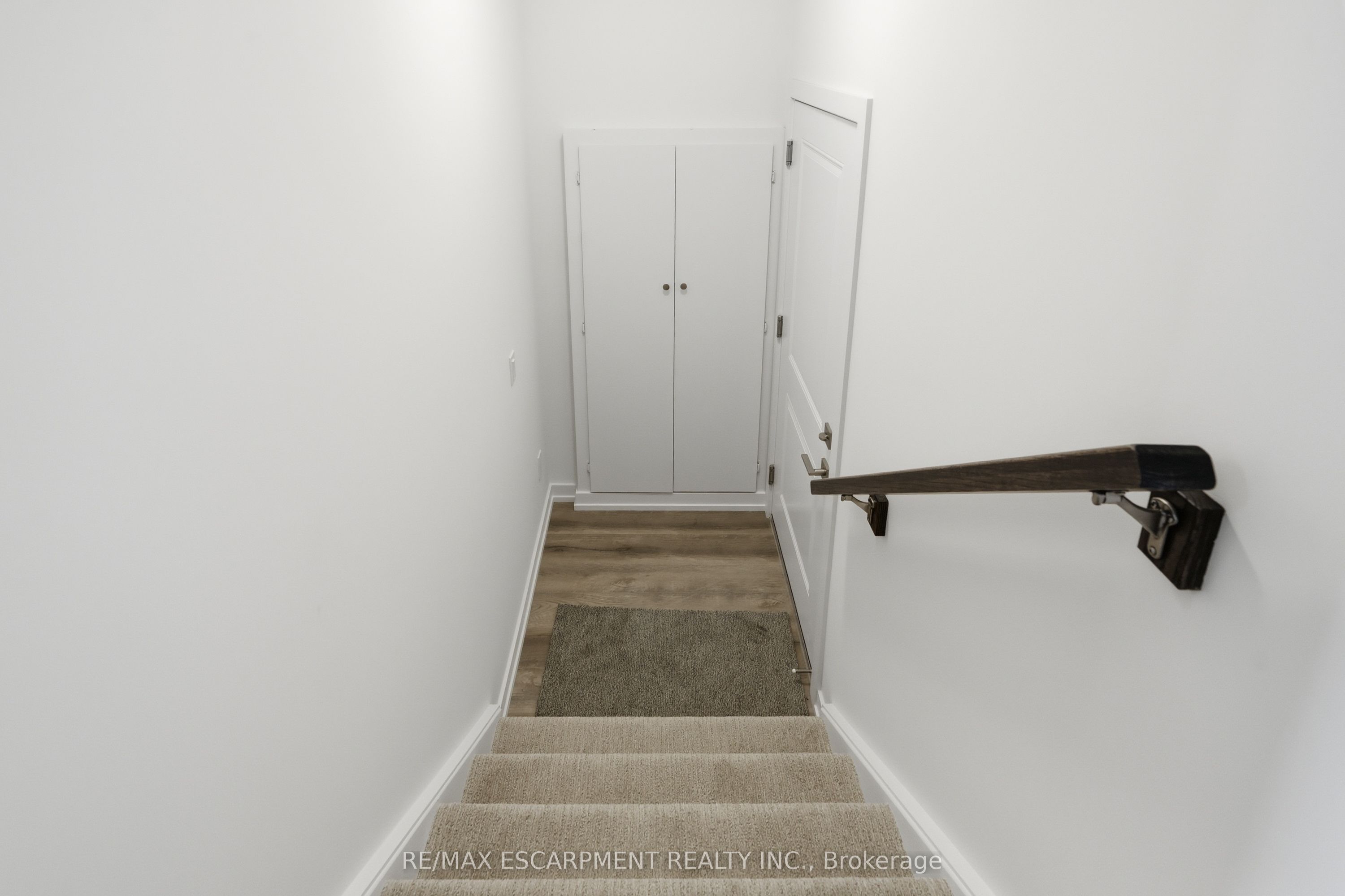173 Burke Street Property Photo 45
