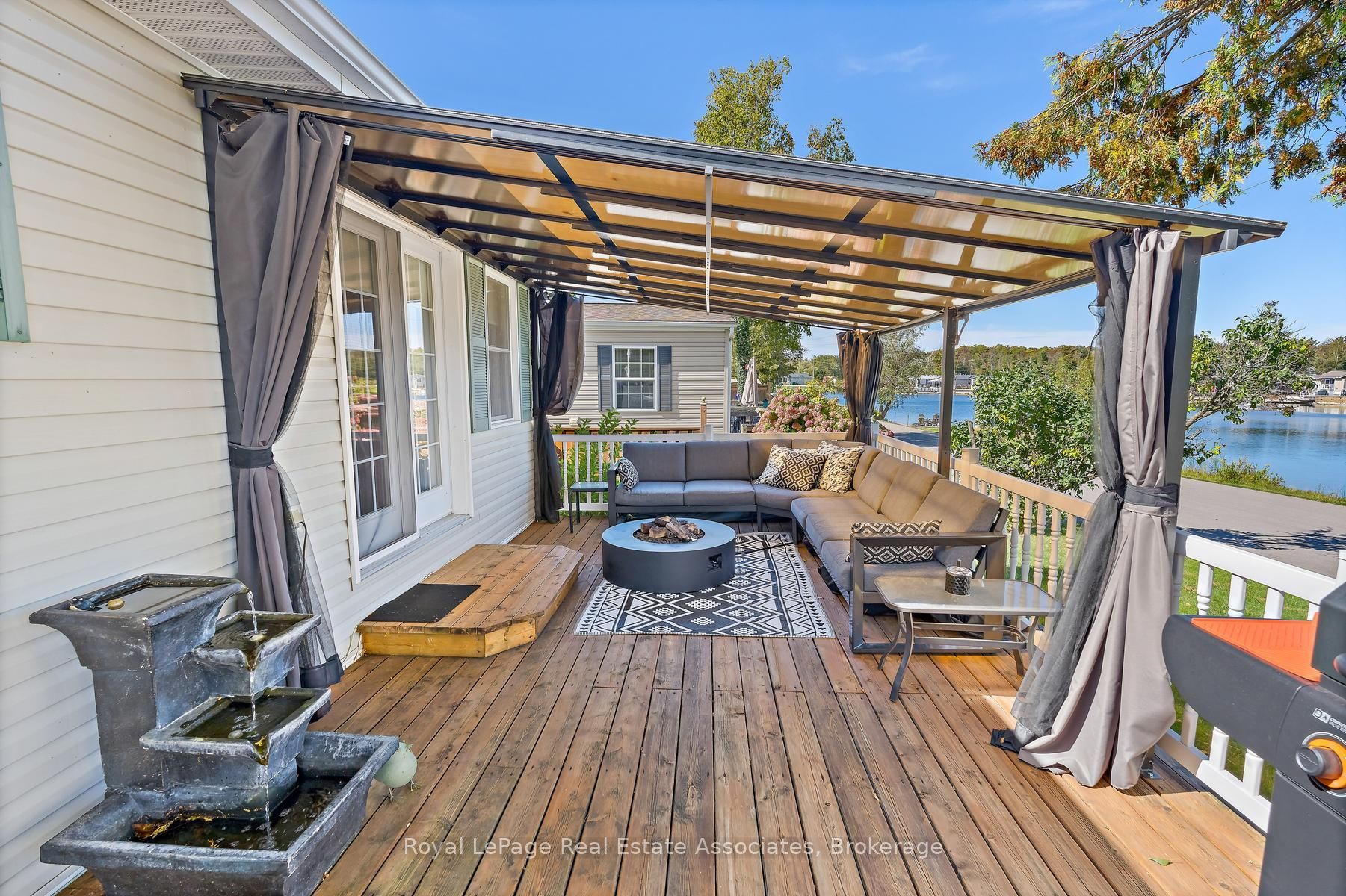 48 Lakeshore Drive Property Photo 2