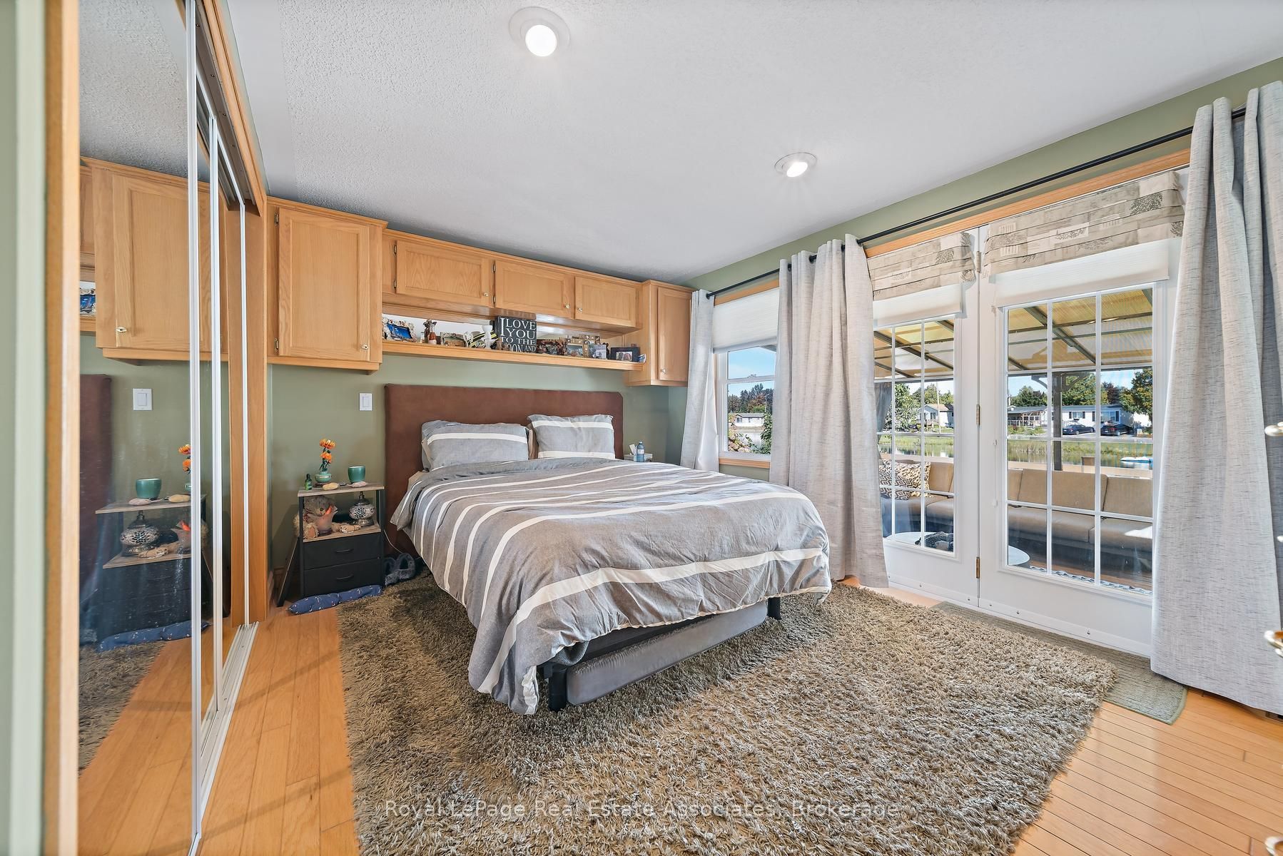 48 Lakeshore Drive Property Photo 12