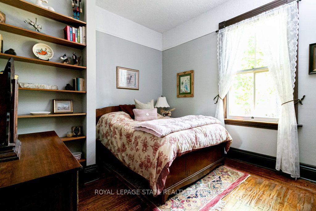 55 Cayley Street Property Photo 21