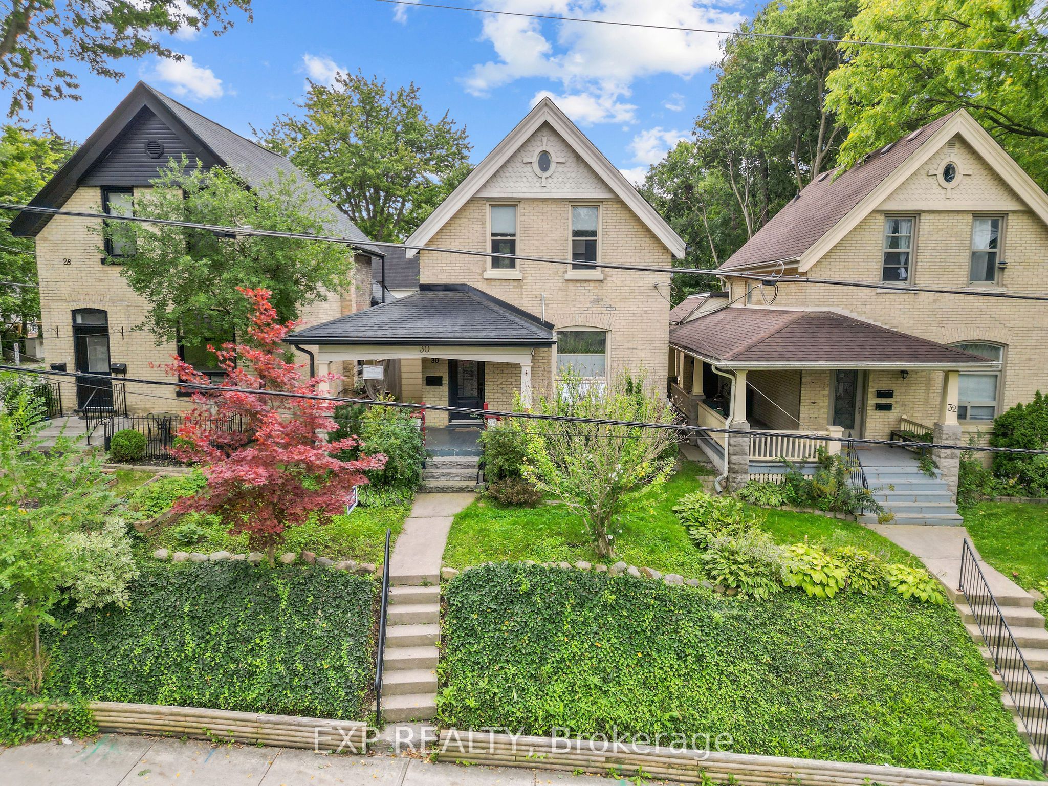 30 Springbank Drive Property Photo 1