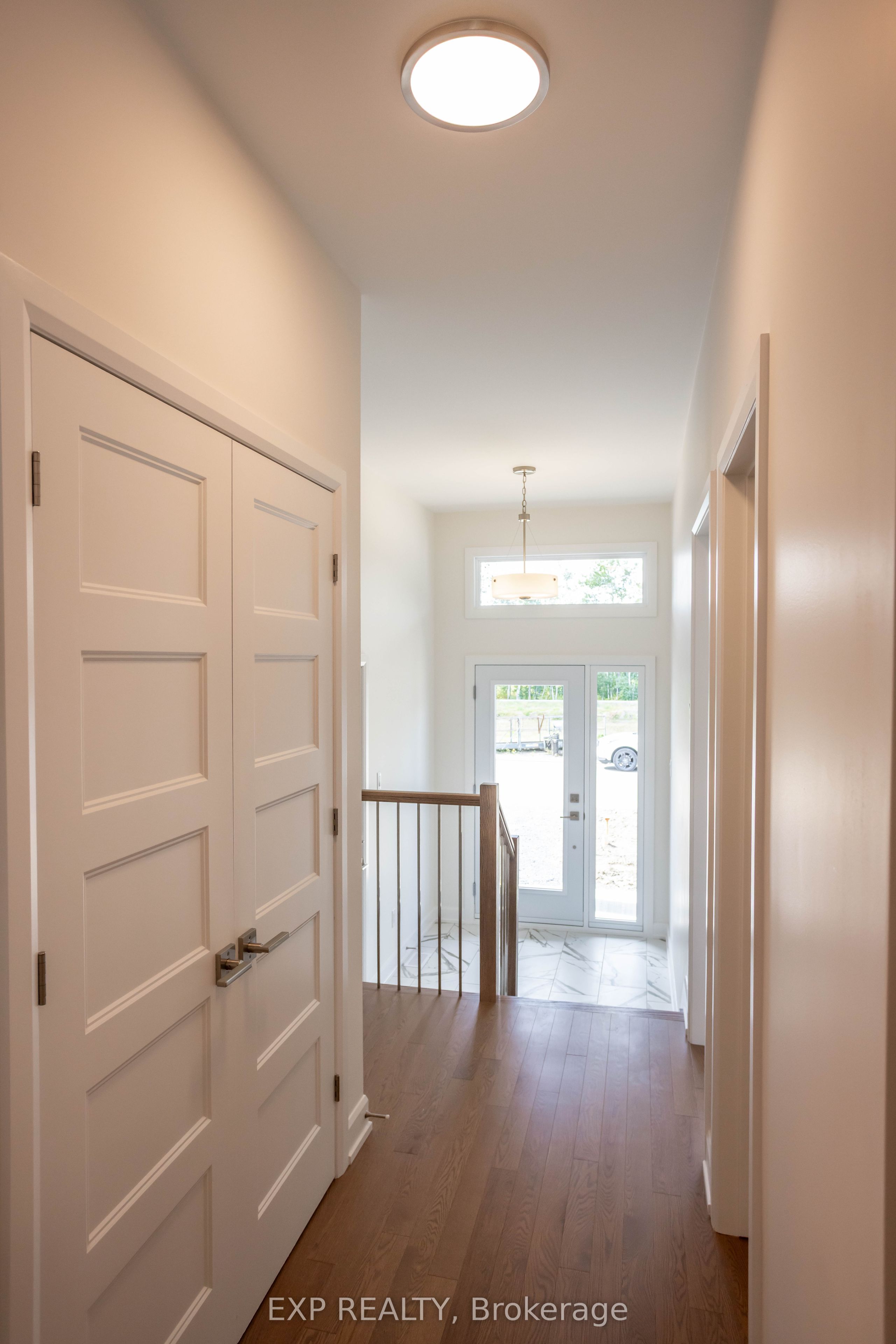 30 Hughes Circle Property Photo 4