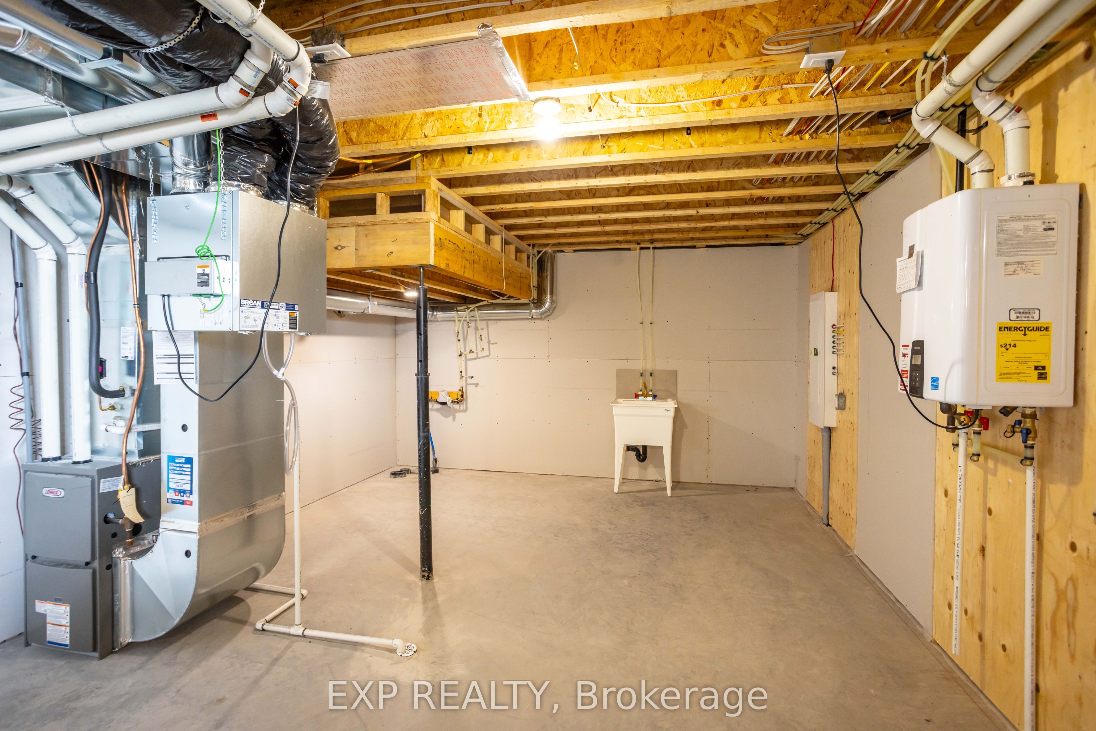 30 Hughes Circle Property Photo 48