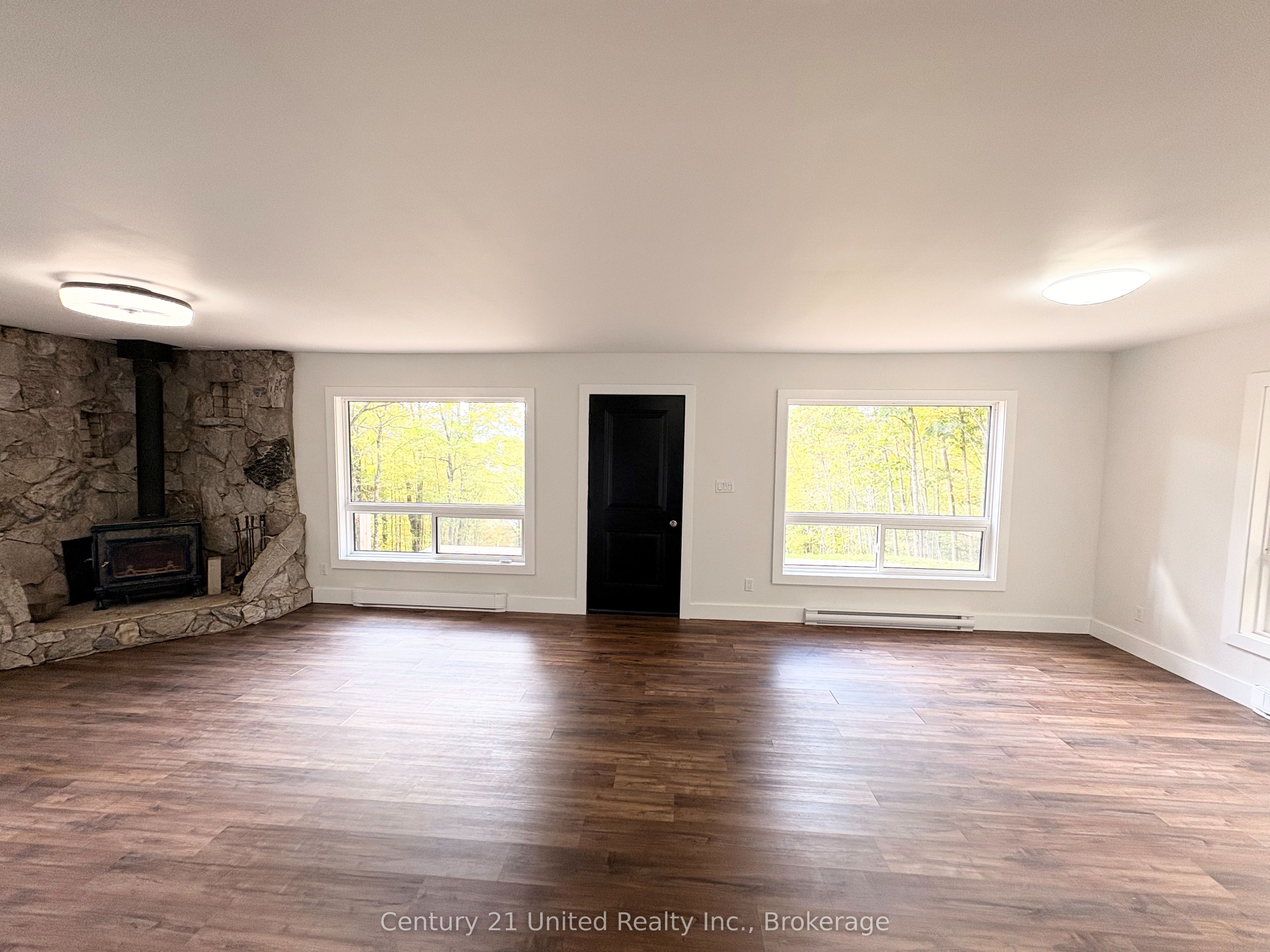 1282 Vansickle Road Property Photo 12