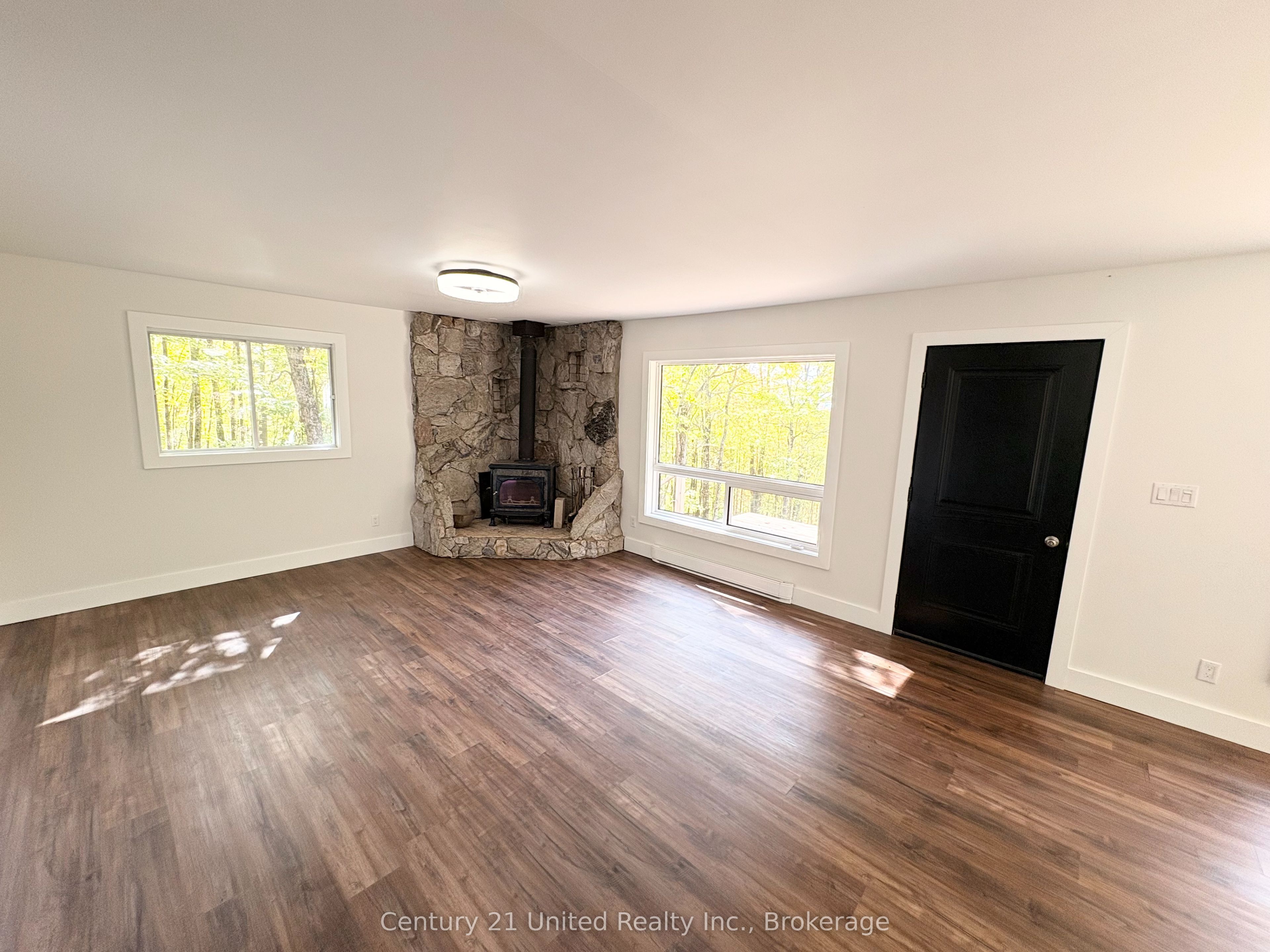1282 Vansickle Road Property Photo 15