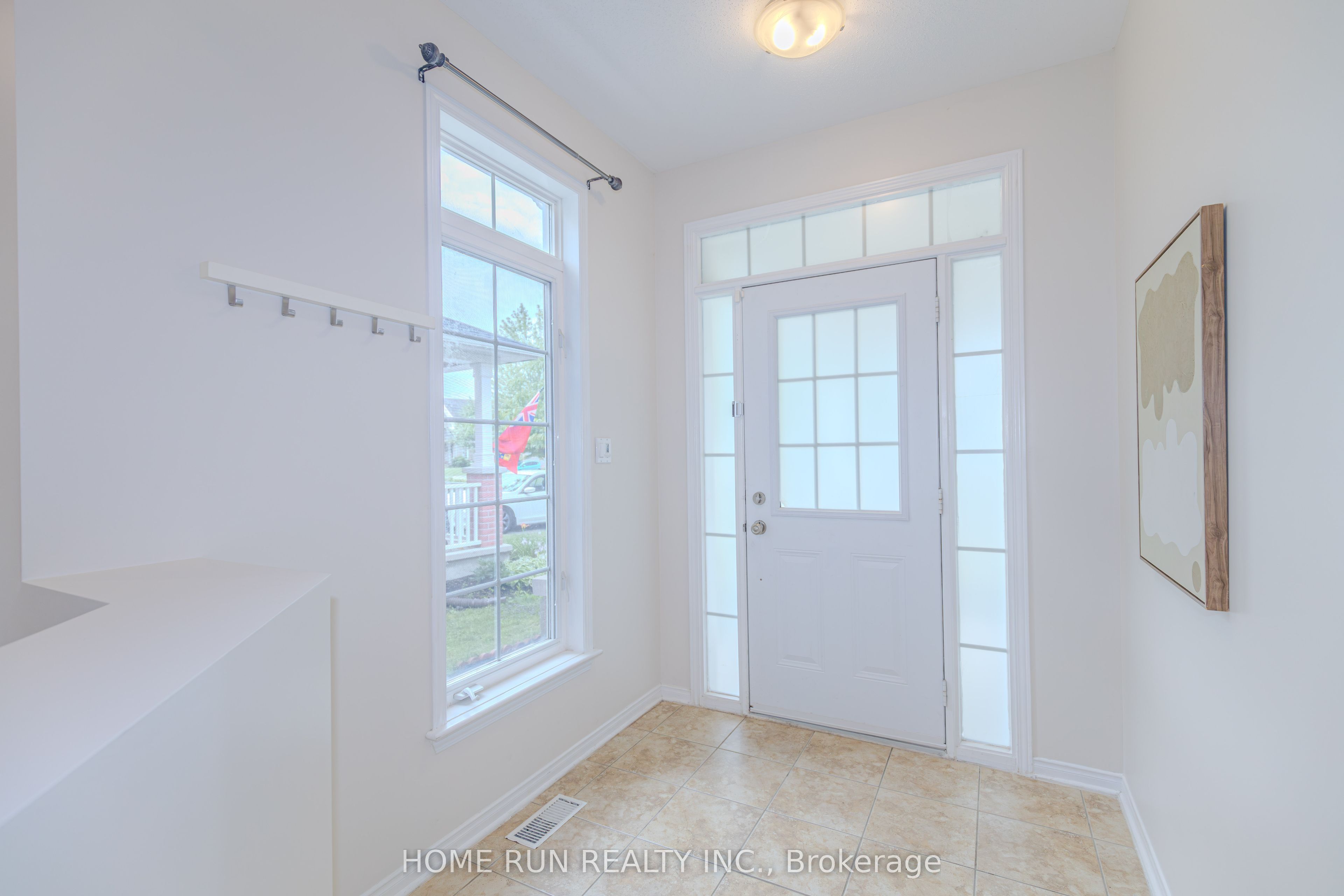 538 Ravendale Way Property Photo 3