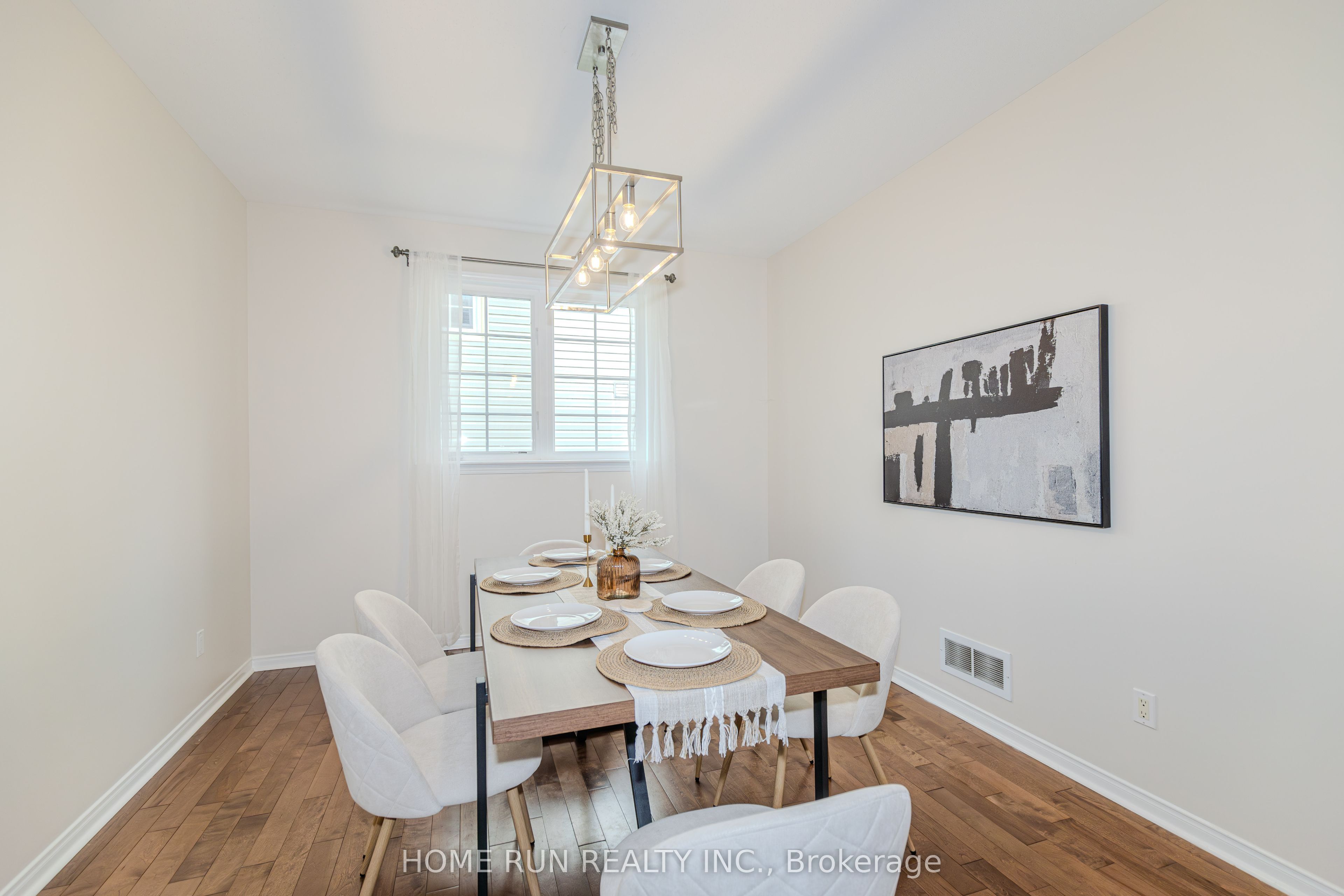 538 Ravendale Way Property Photo 10