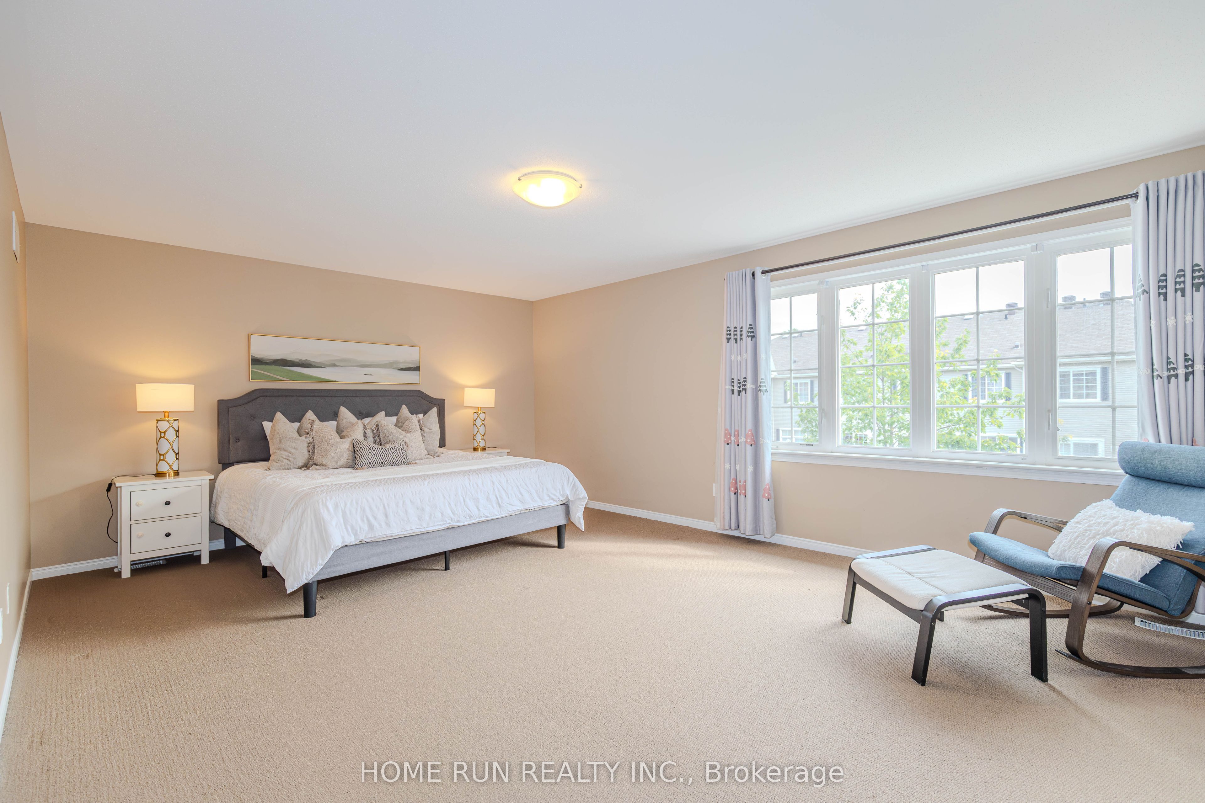 538 Ravendale Way Property Photo 25