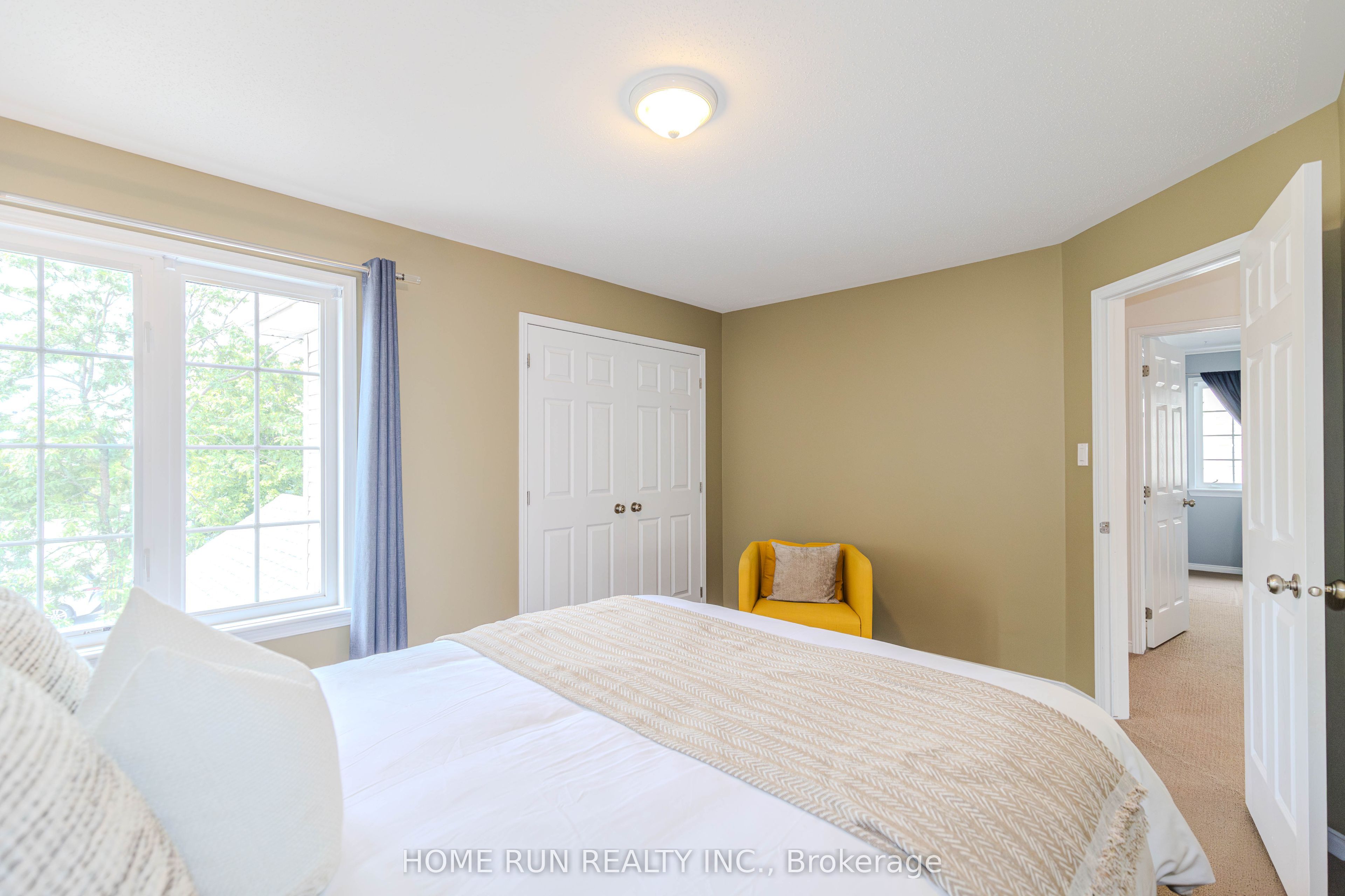 538 Ravendale Way Property Photo 32