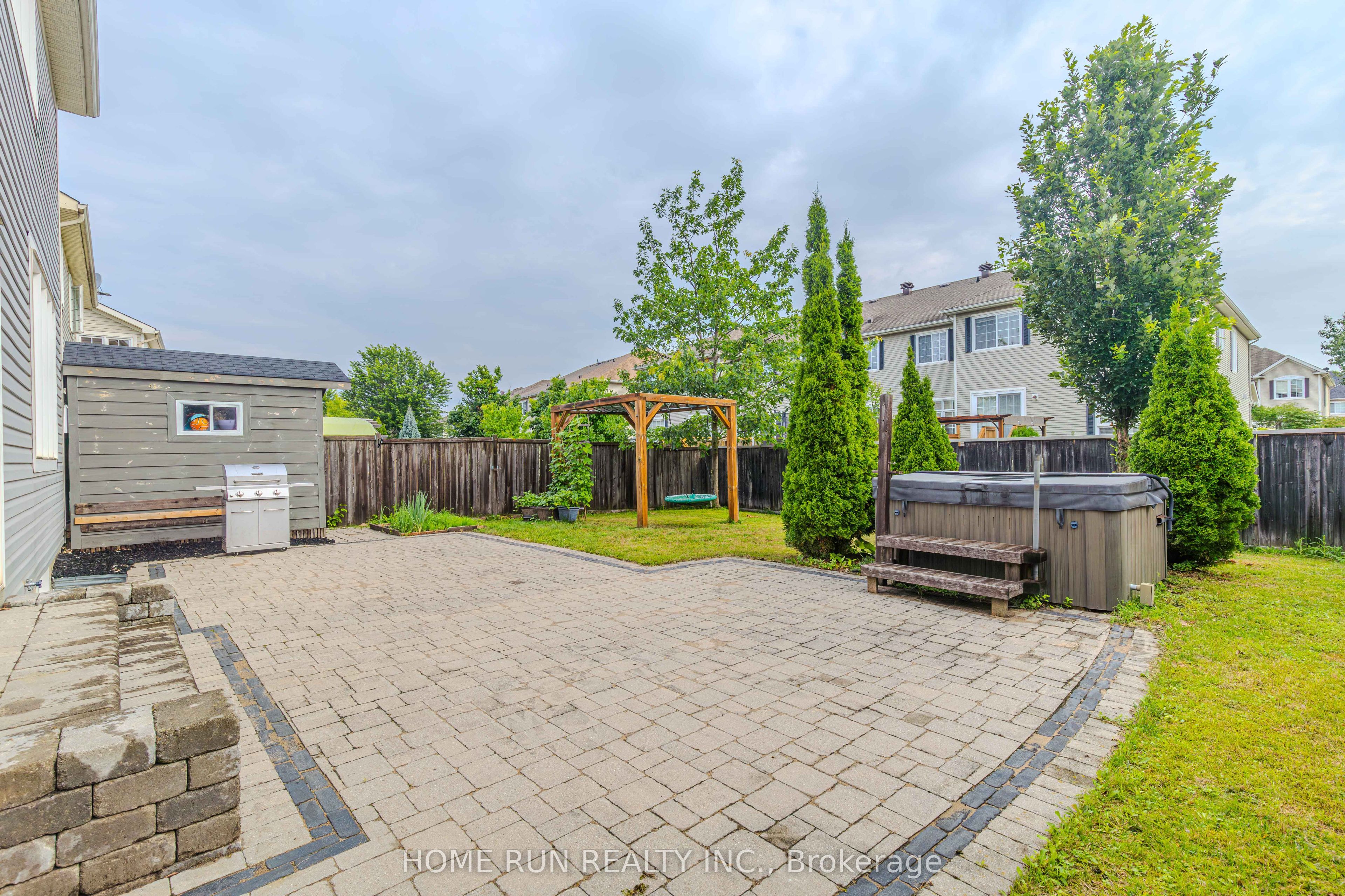 538 Ravendale Way Property Photo 44