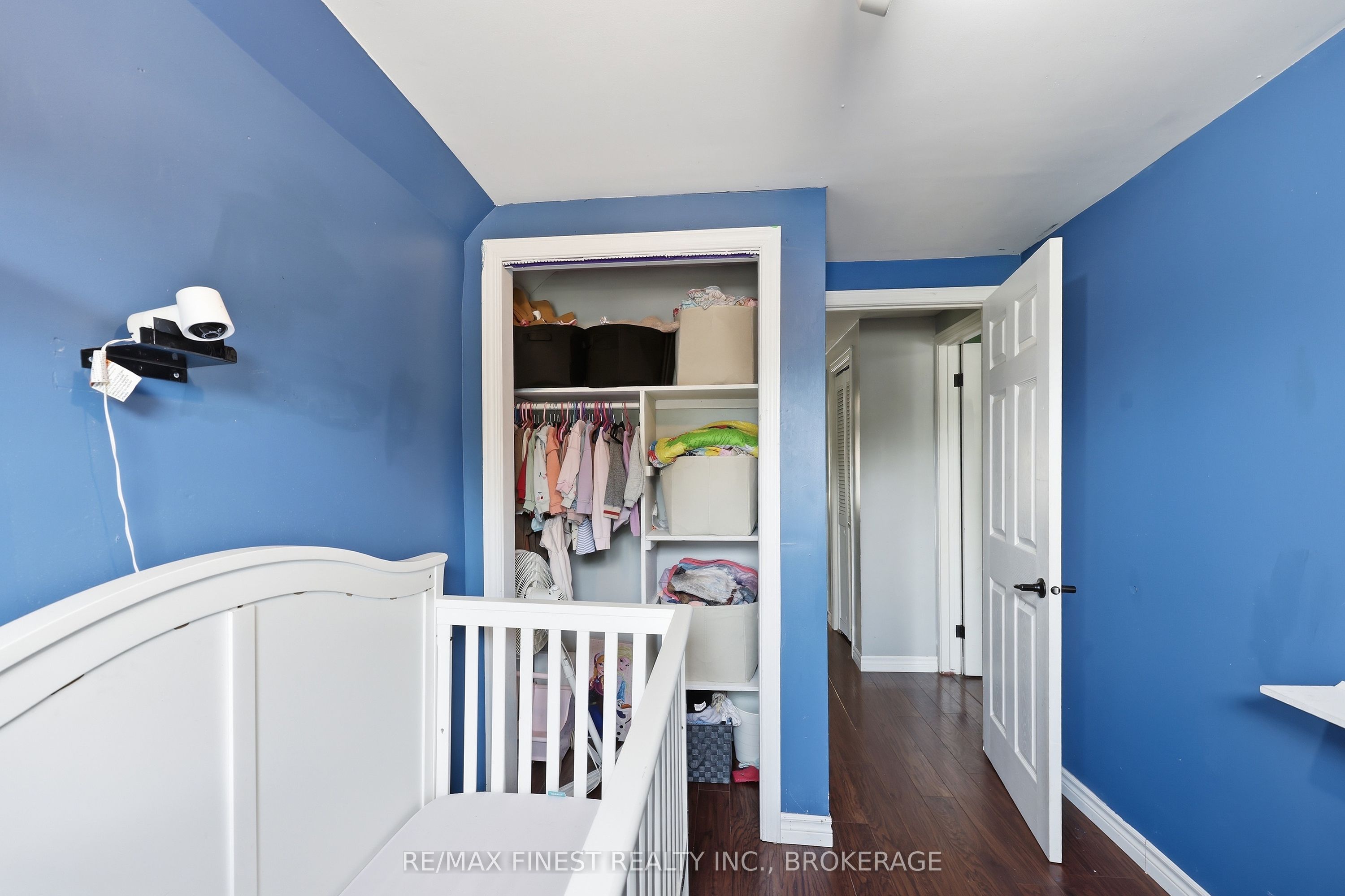 348 Charles Street N Property Photo 26