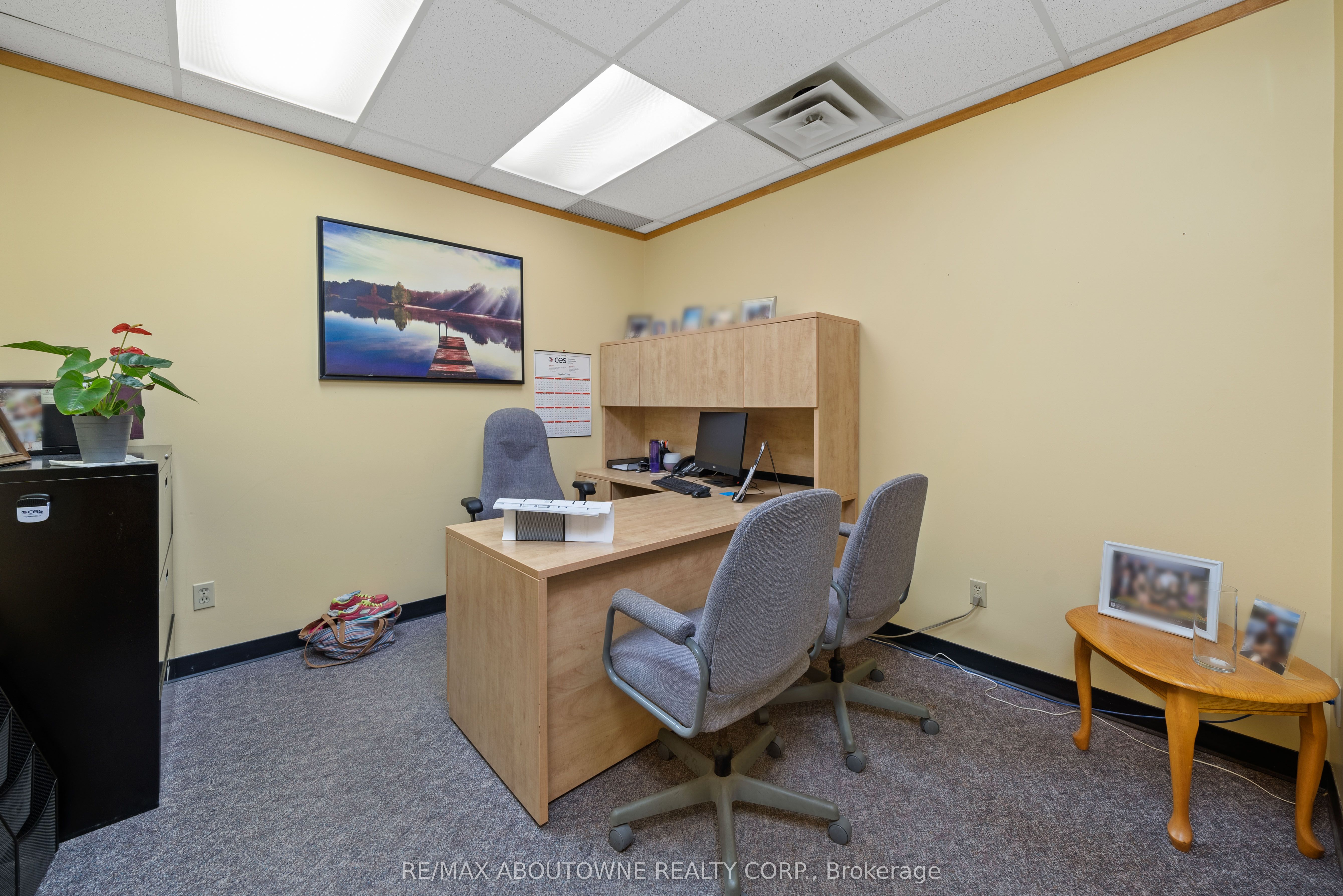 54 Dundas Street E 2 Property Photo 15