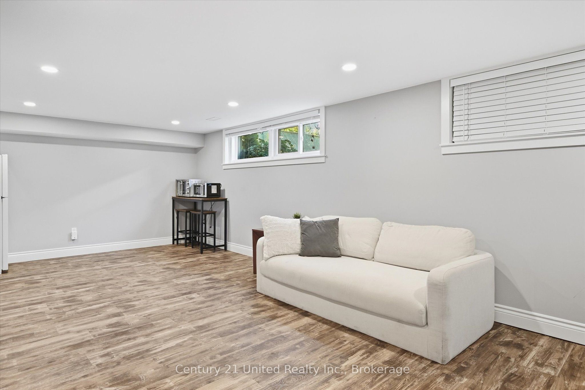 854 Kawartha Drive Property Photo 22