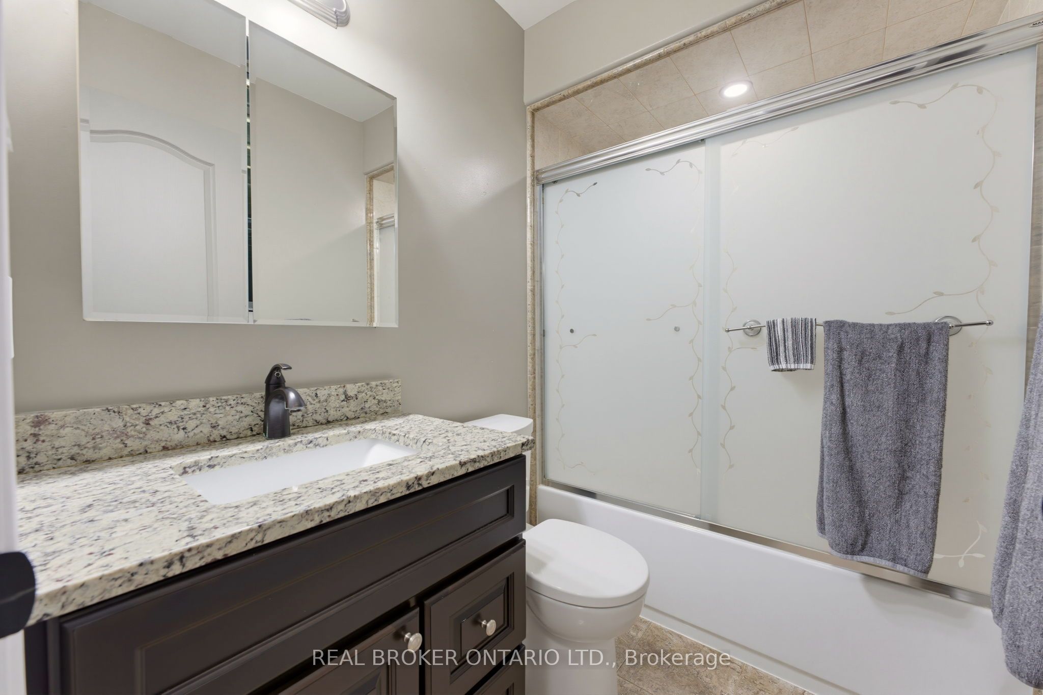 64 Carmichael Crescent Property Photo 25