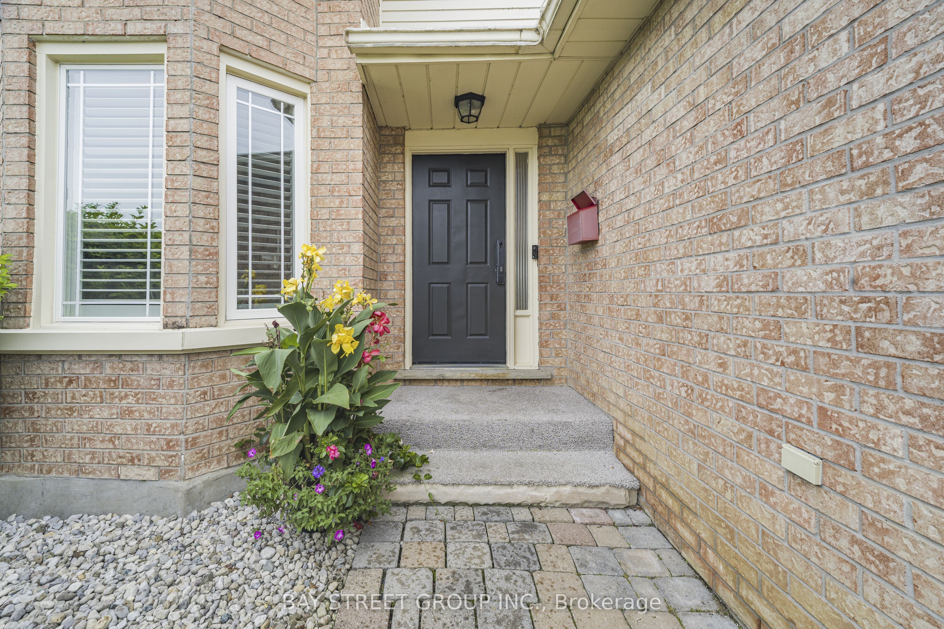 11 Coleman Court Property Photo 2