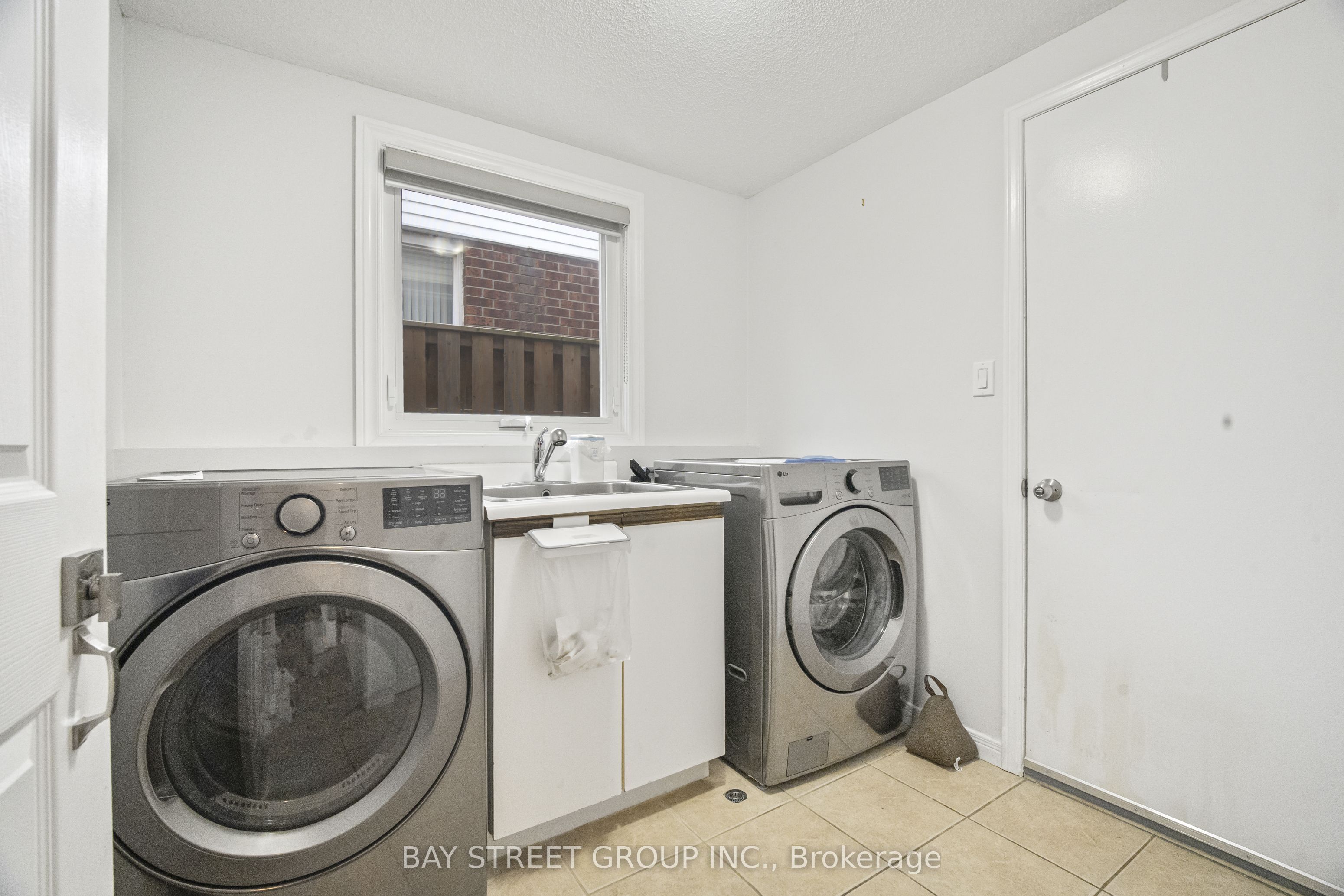 11 Coleman Court Property Photo 22