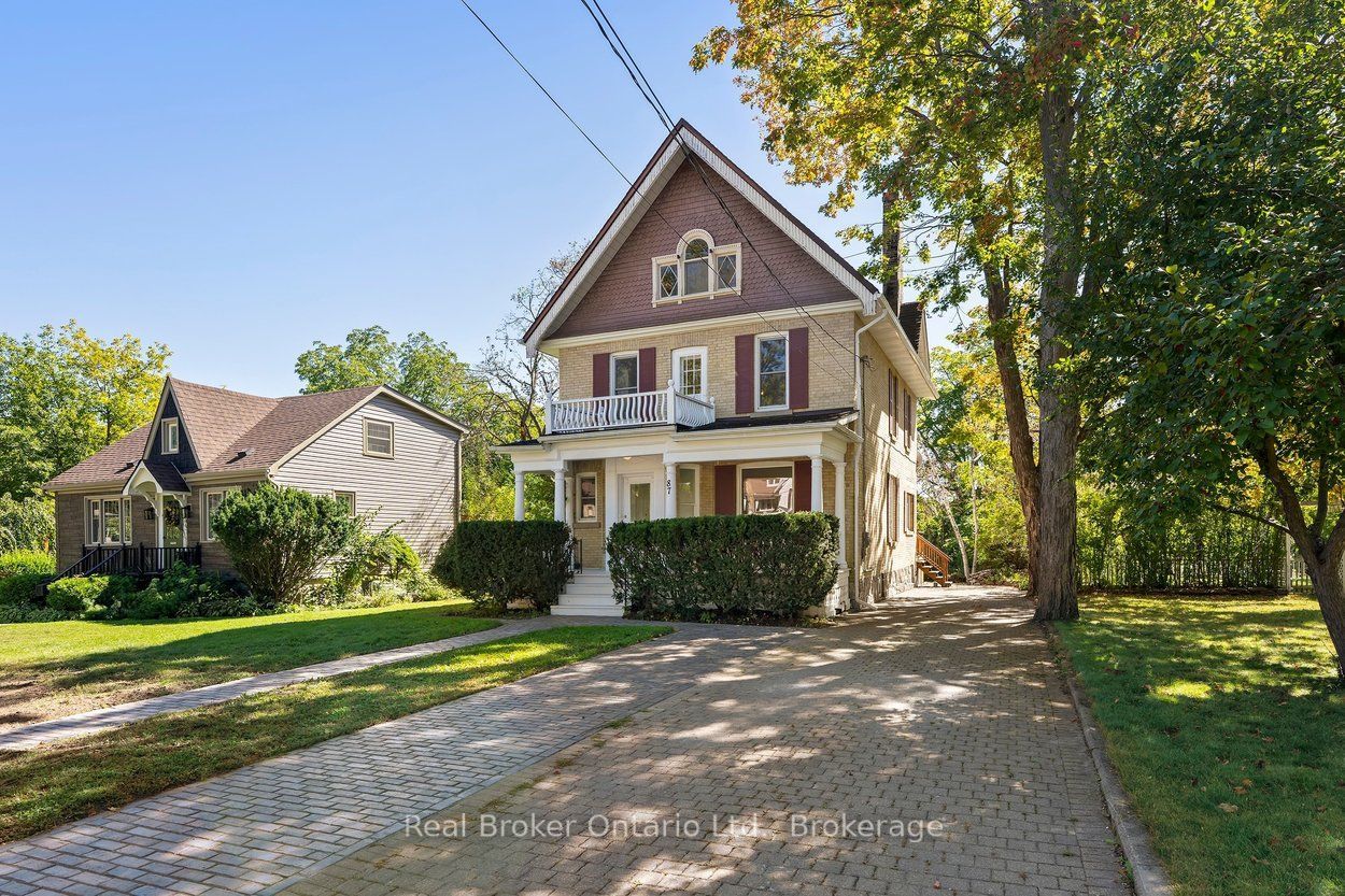 87 Bond Street W Property Photo 2