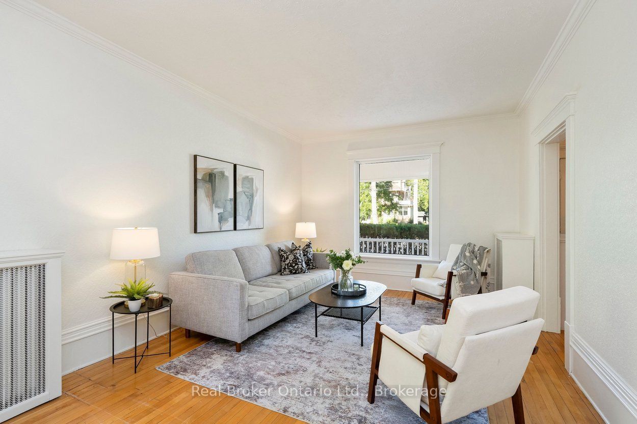 87 Bond Street W Property Photo 11
