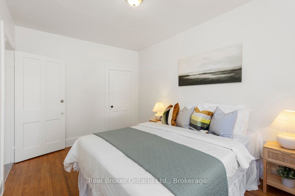 87 Bond Street W Property Photo 26