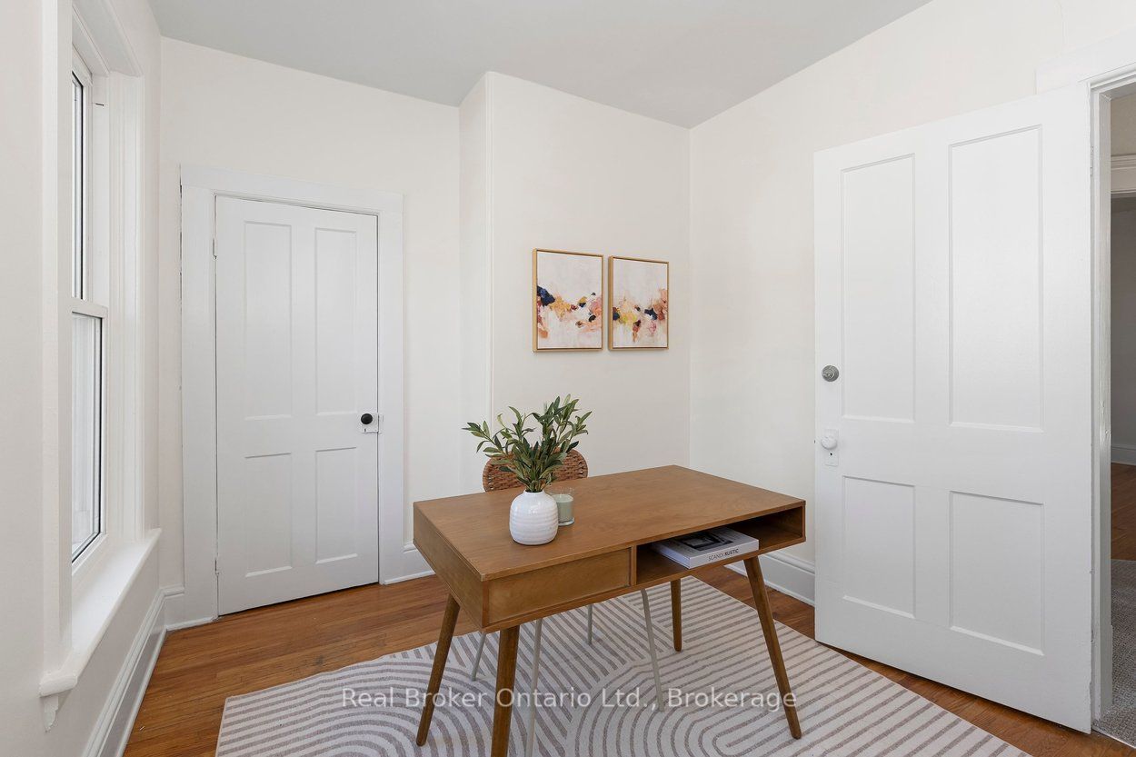 87 Bond Street W Property Photo 28
