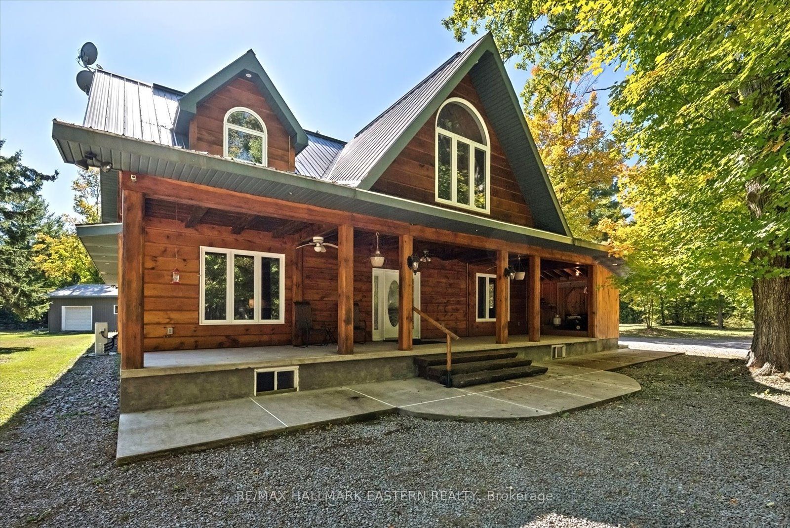 778 Eighth Line Road S Property Photo 3