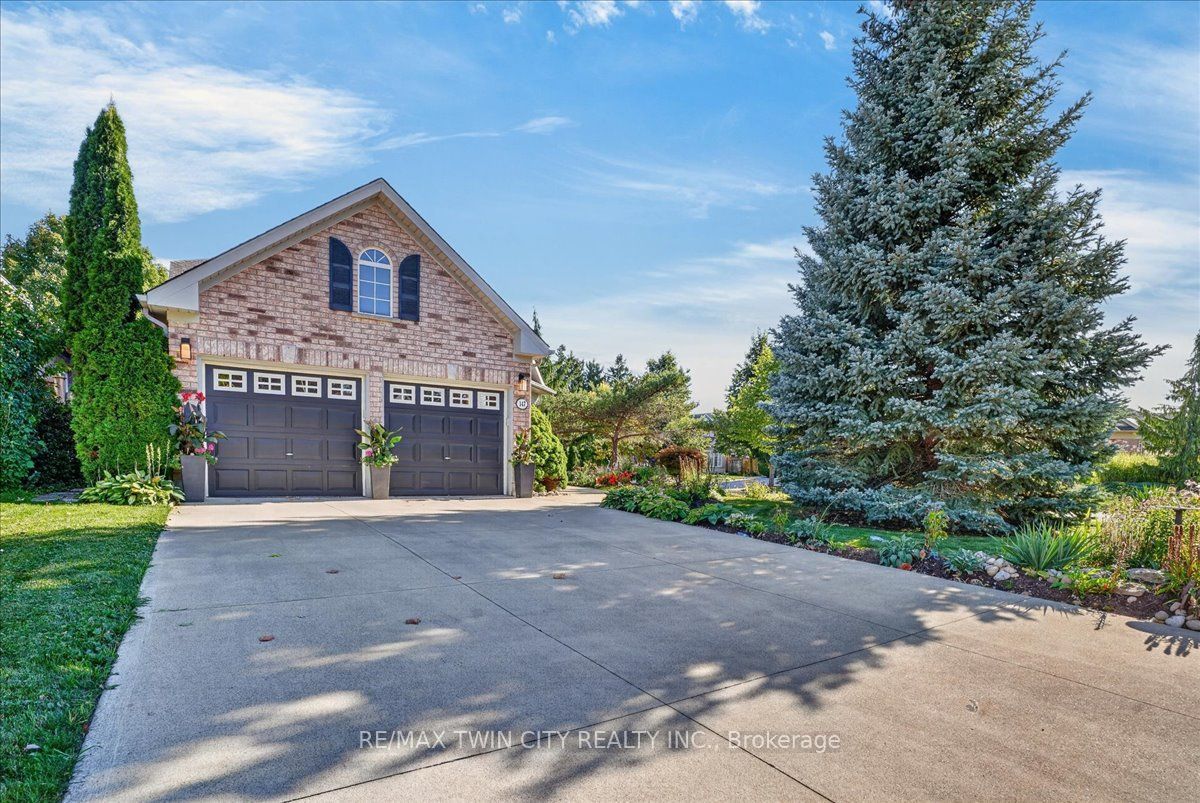 147 Reiber Court Property Photo 6