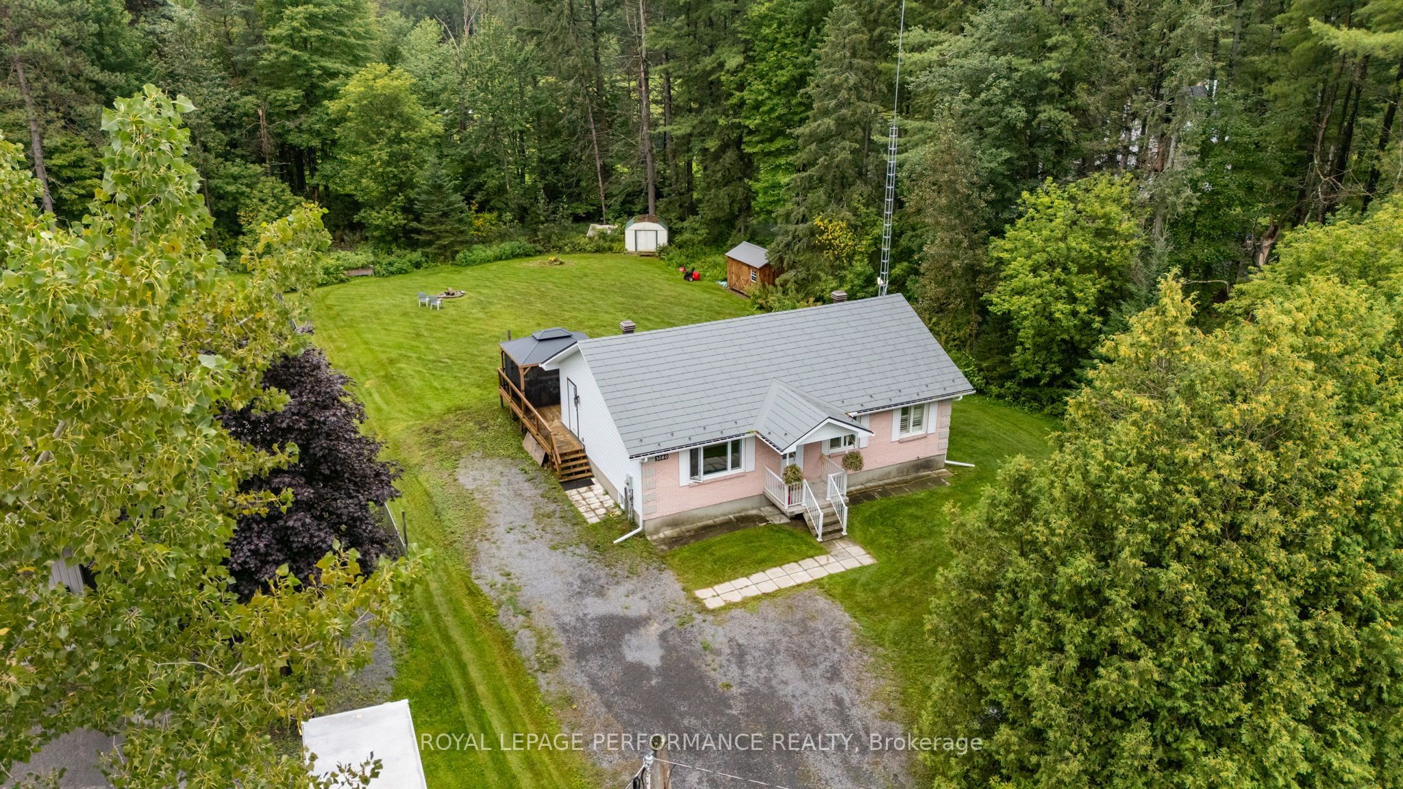 3080 Conc. 3 Plantagenet Road Property Photo 3