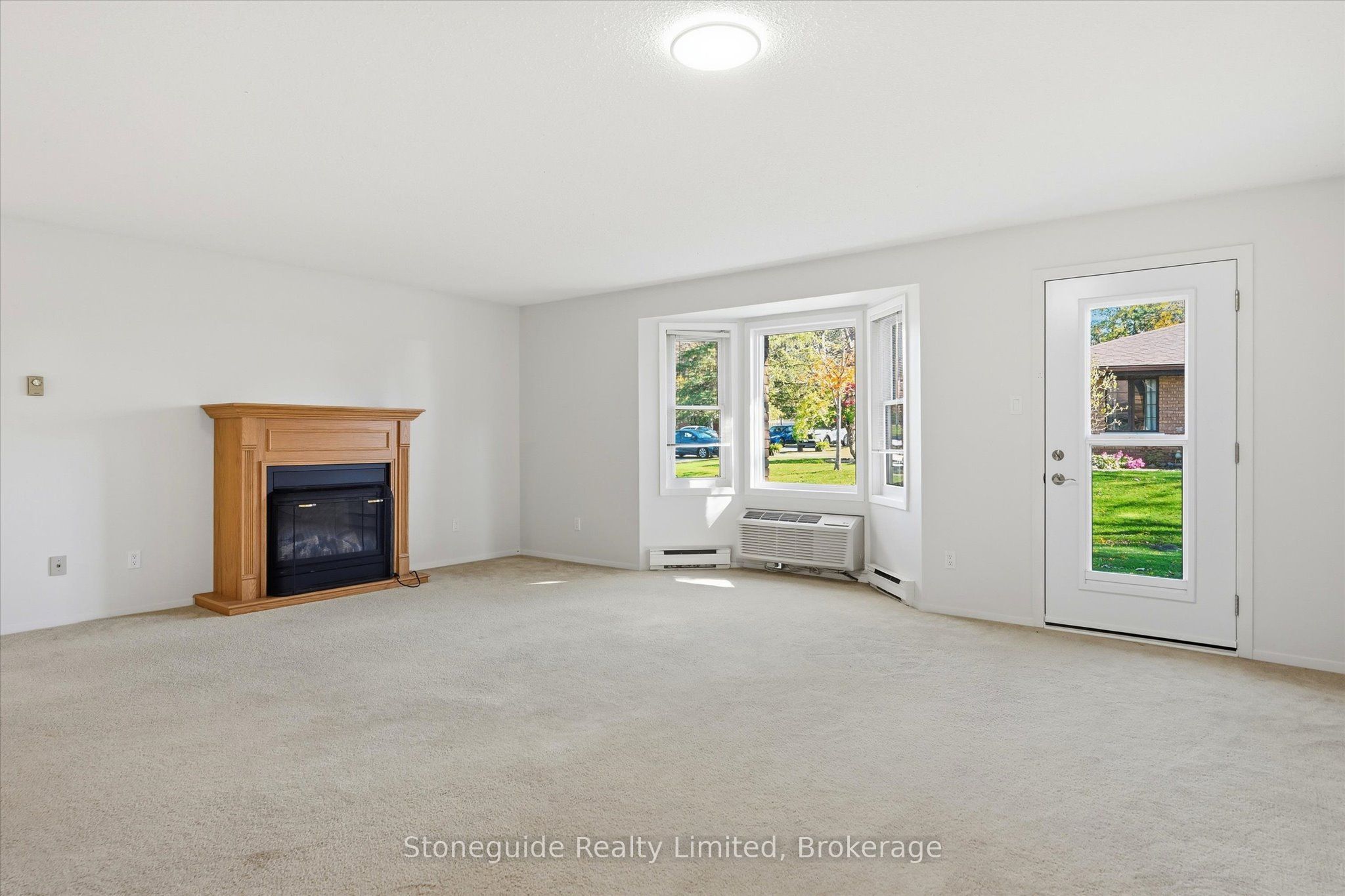 21 Paddock Wood 10 Property Photo 6