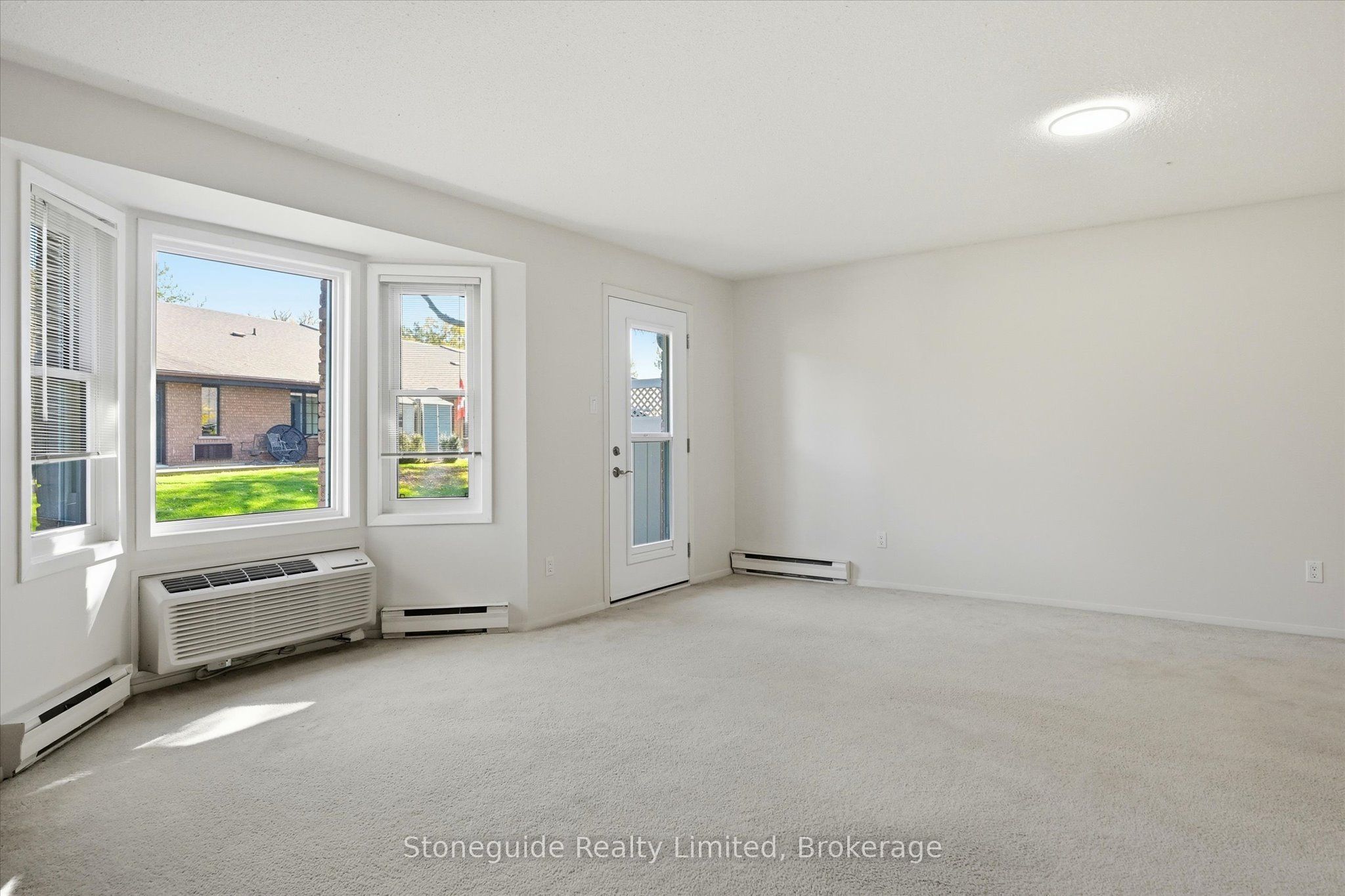 21 Paddock Wood 10 Property Photo 11