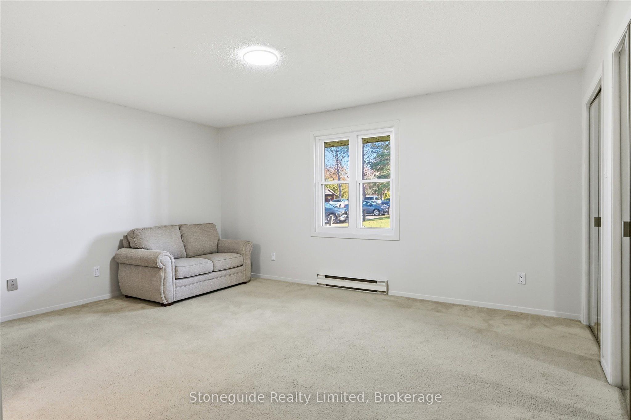 21 Paddock Wood 10 Property Photo 27