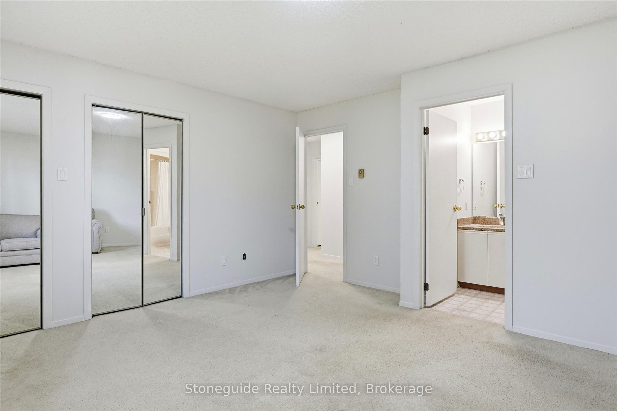 21 Paddock Wood 10 Property Photo 30