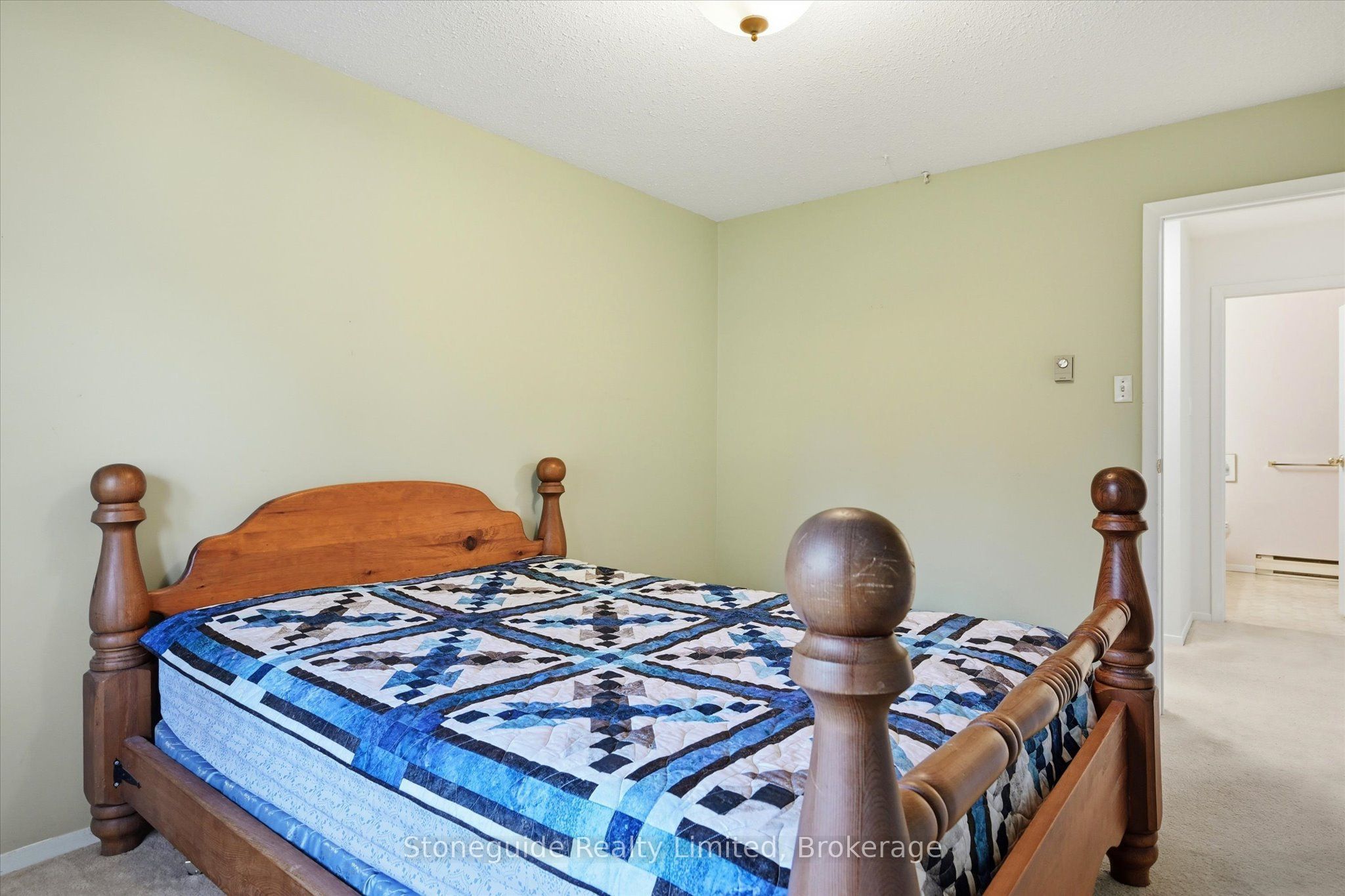 21 Paddock Wood 10 Property Photo 40