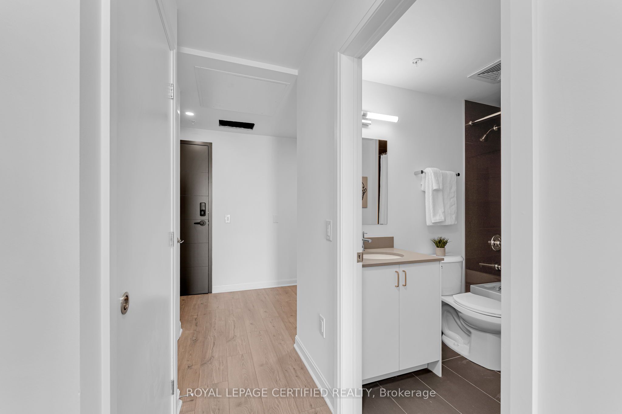 223 Princess Street 714 Property Photo 20
