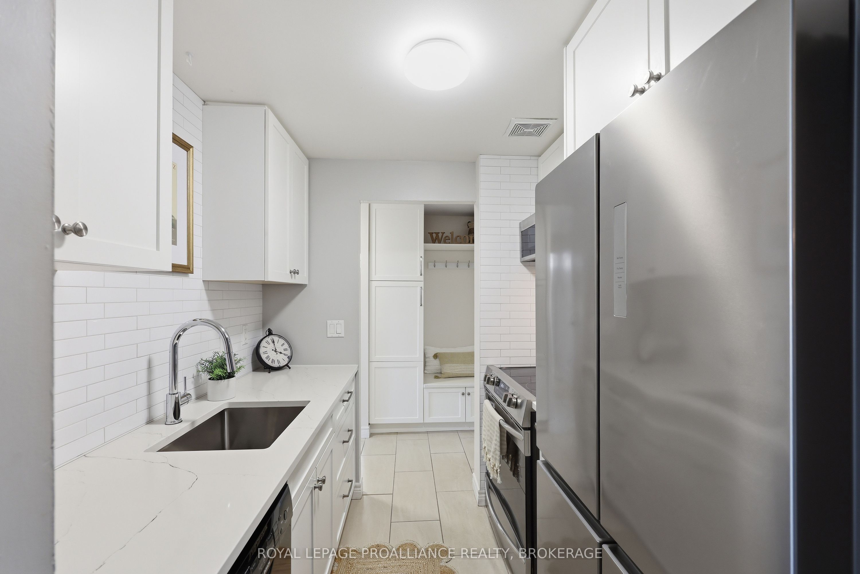 358 Queen Mary Road 609 Property Photo 12