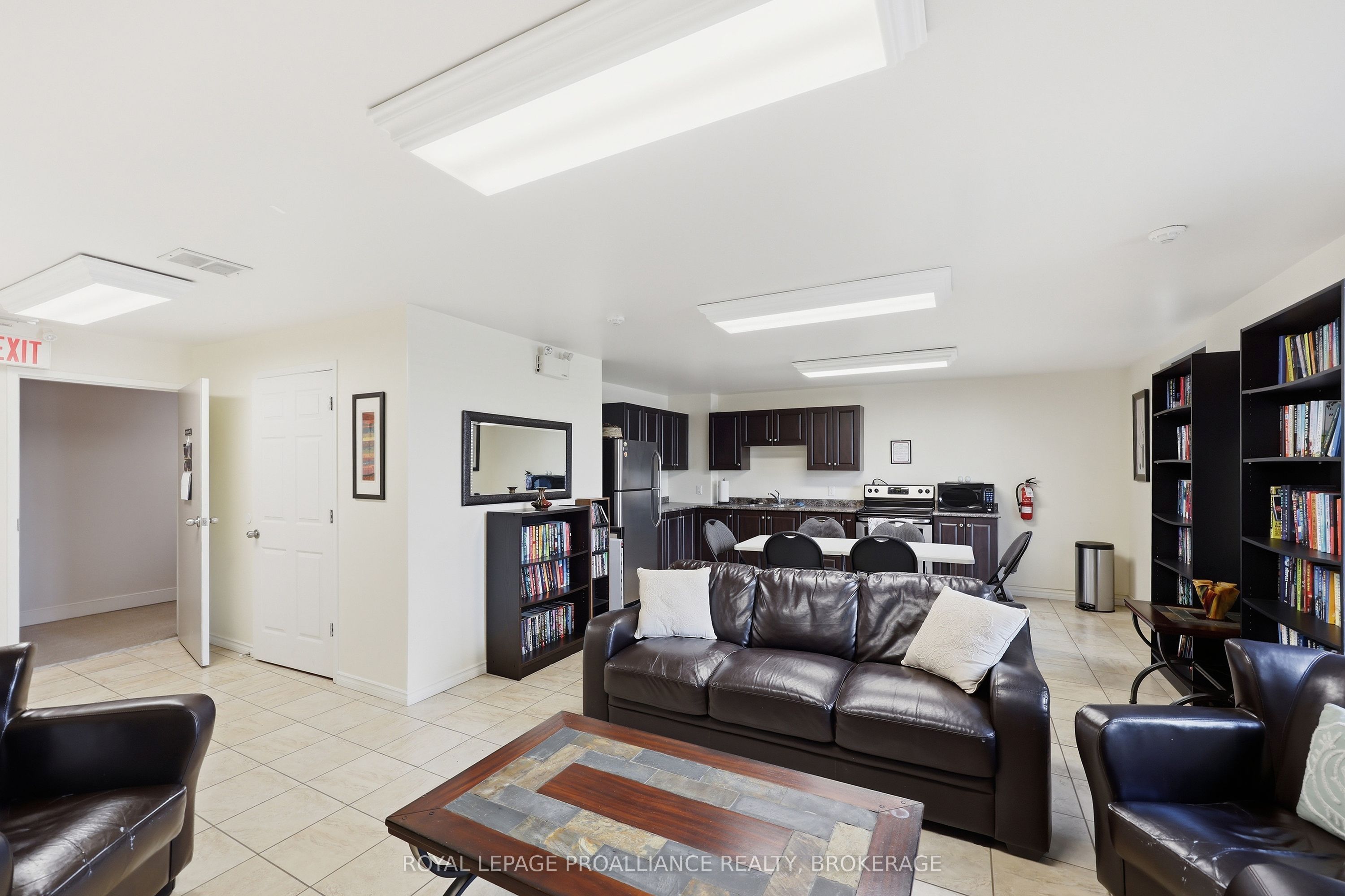 358 Queen Mary Road 609 Property Photo 38