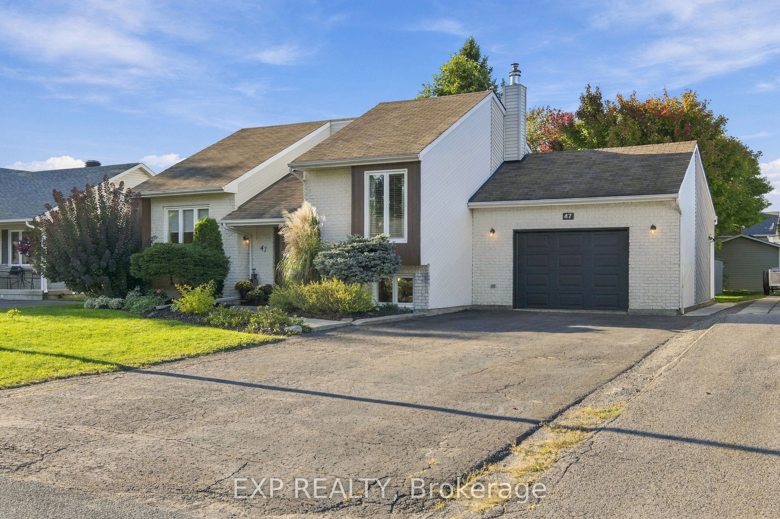 47 Albert Street Property Photo 2