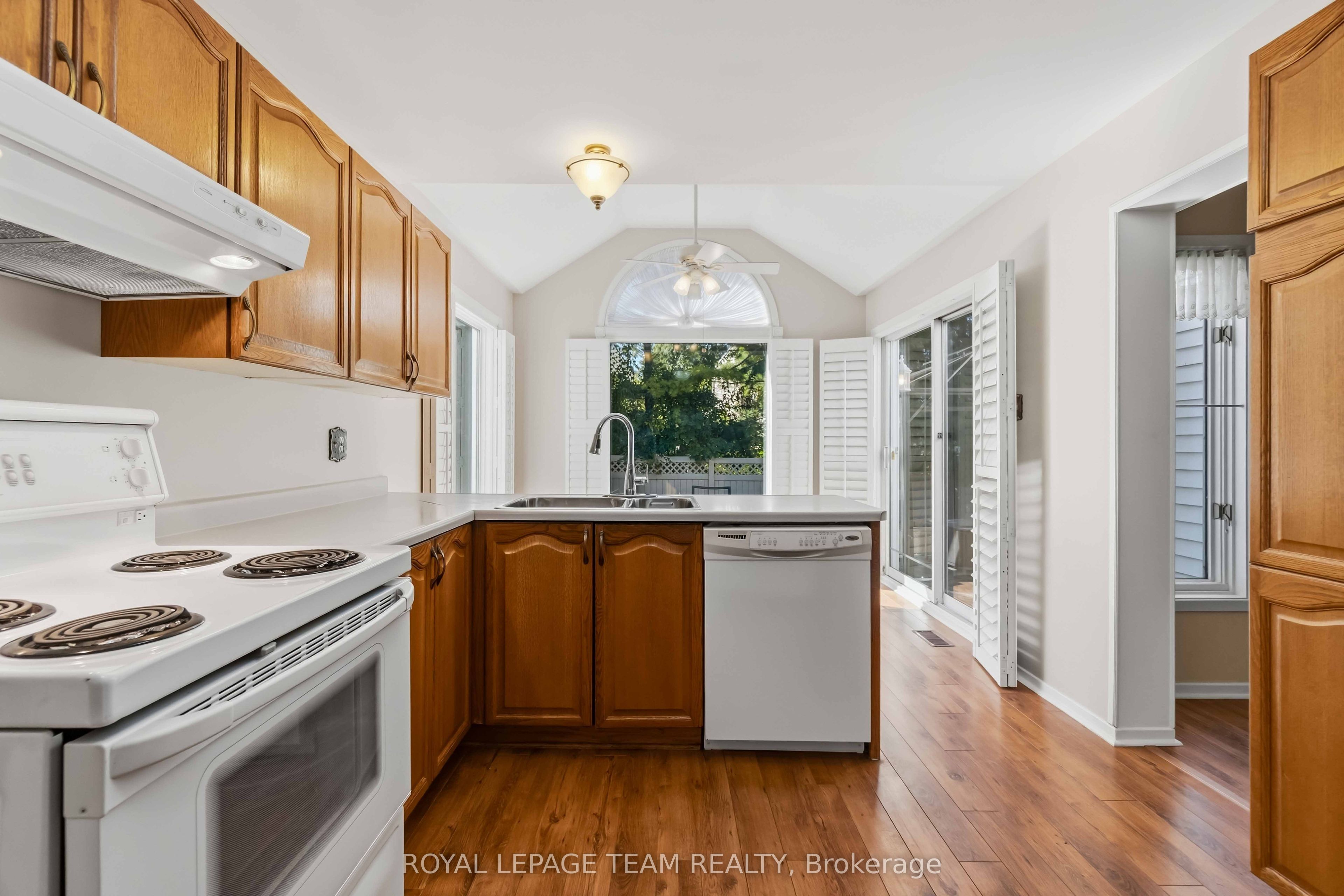1078 Karsh Drive Property Photo 21