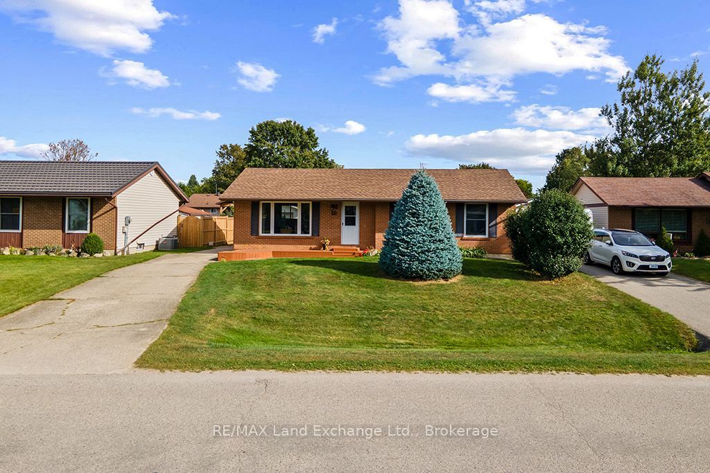 477 Ridge Street Property Photo 1