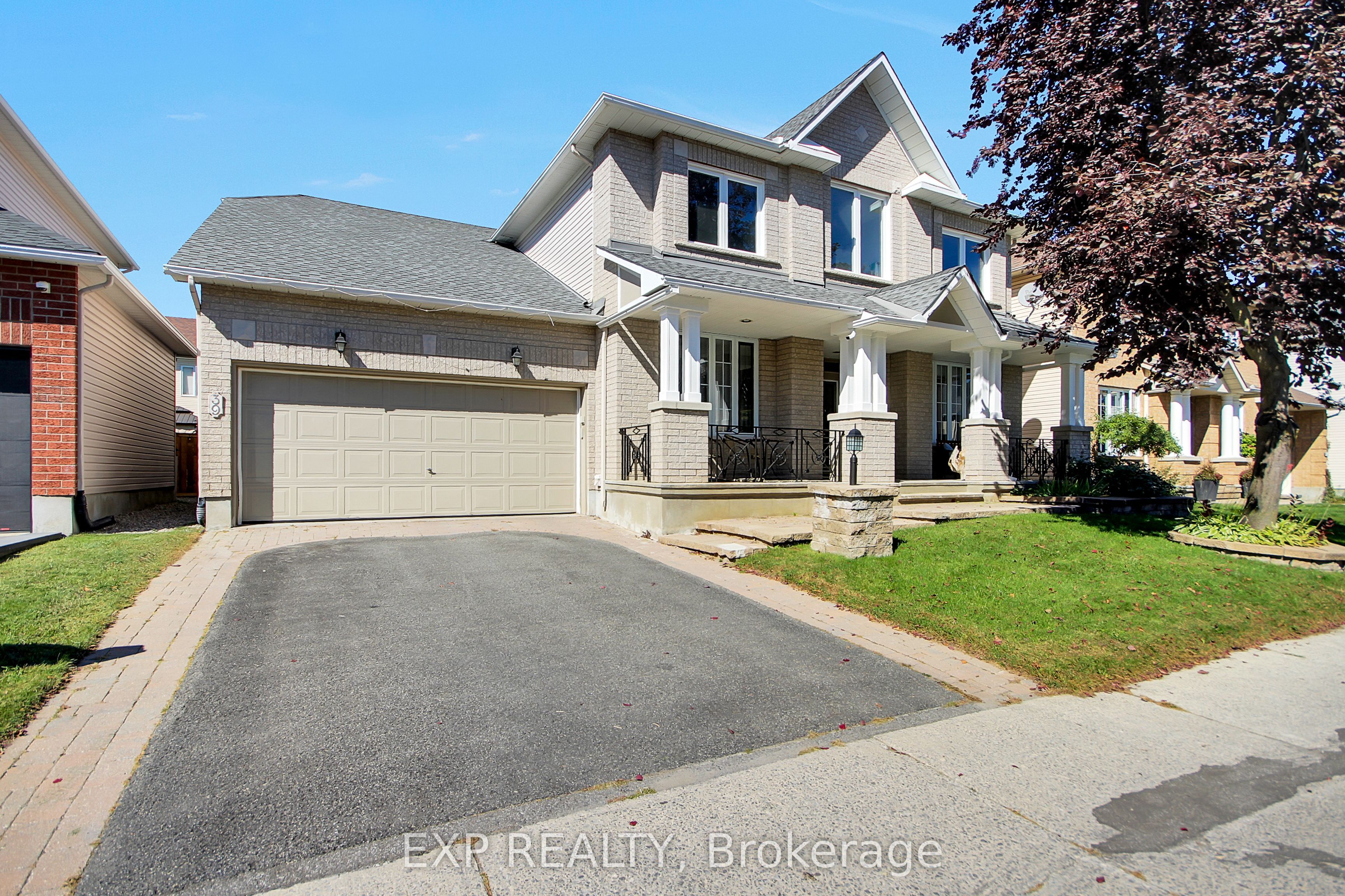 39 Greatwood Crescent Property Photo 1