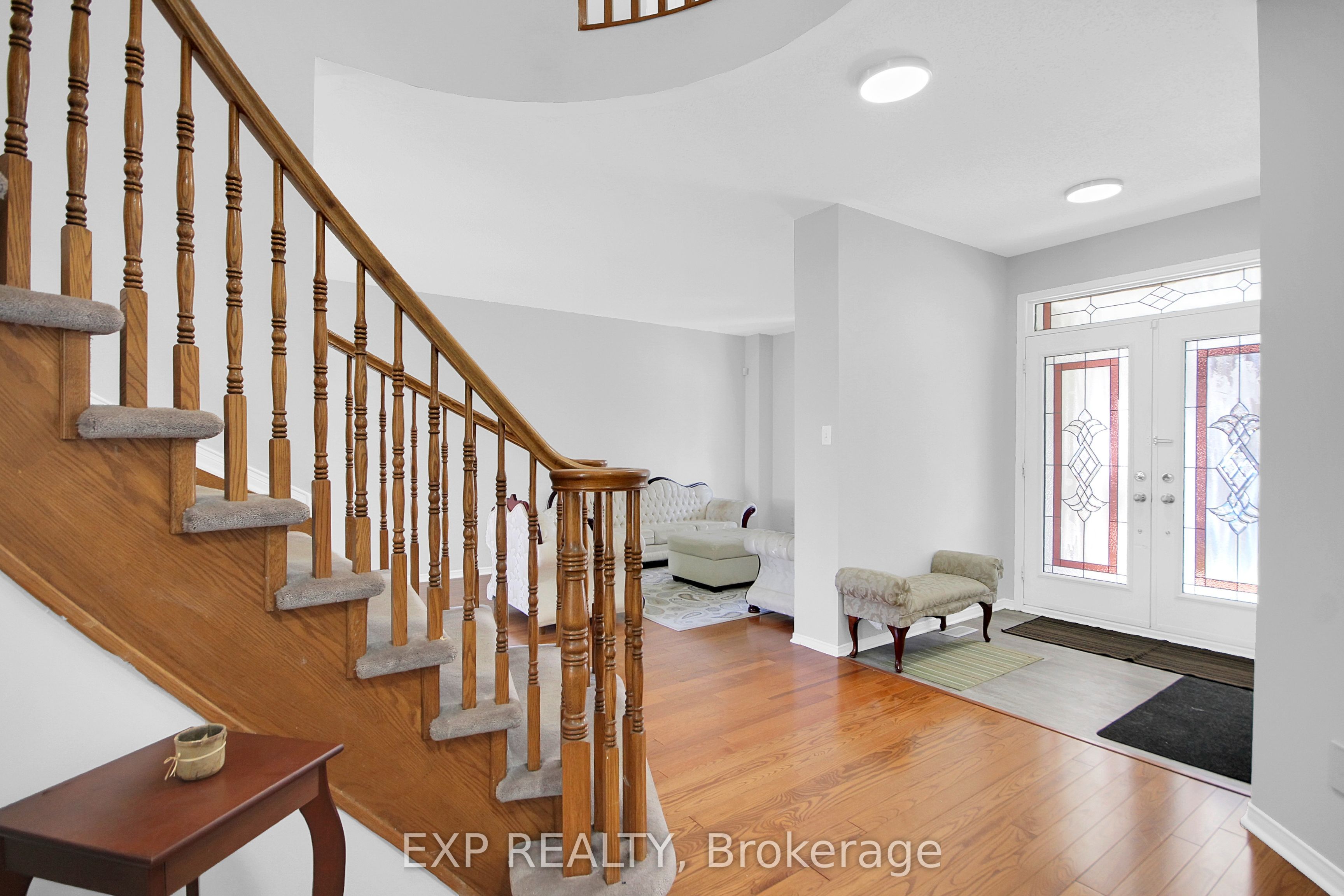 39 Greatwood Crescent Property Photo 3