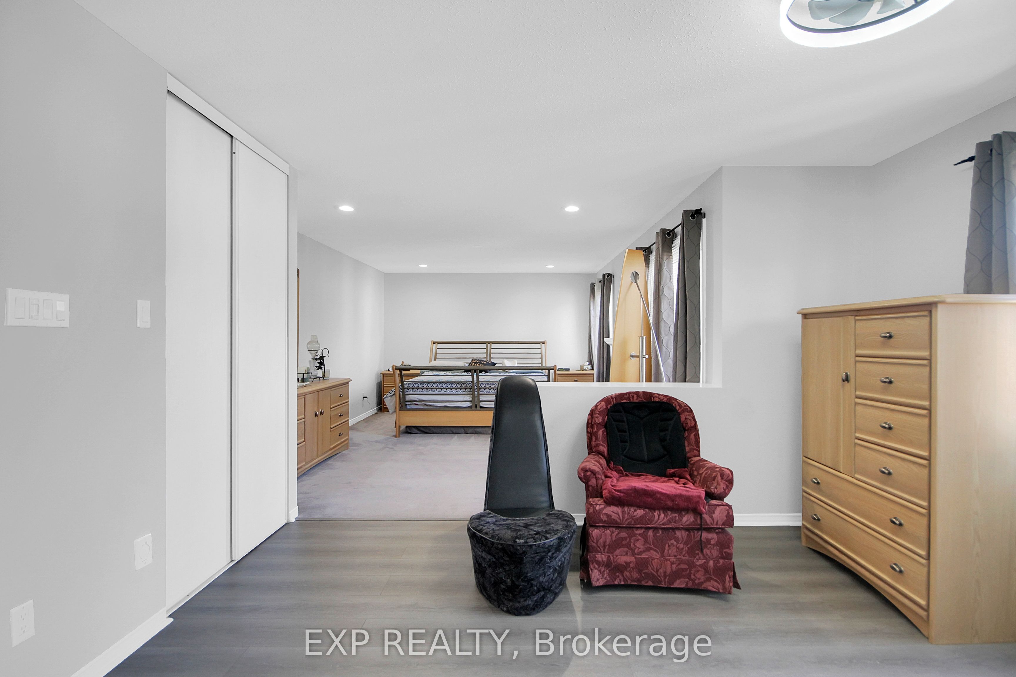 39 Greatwood Crescent Property Photo 17