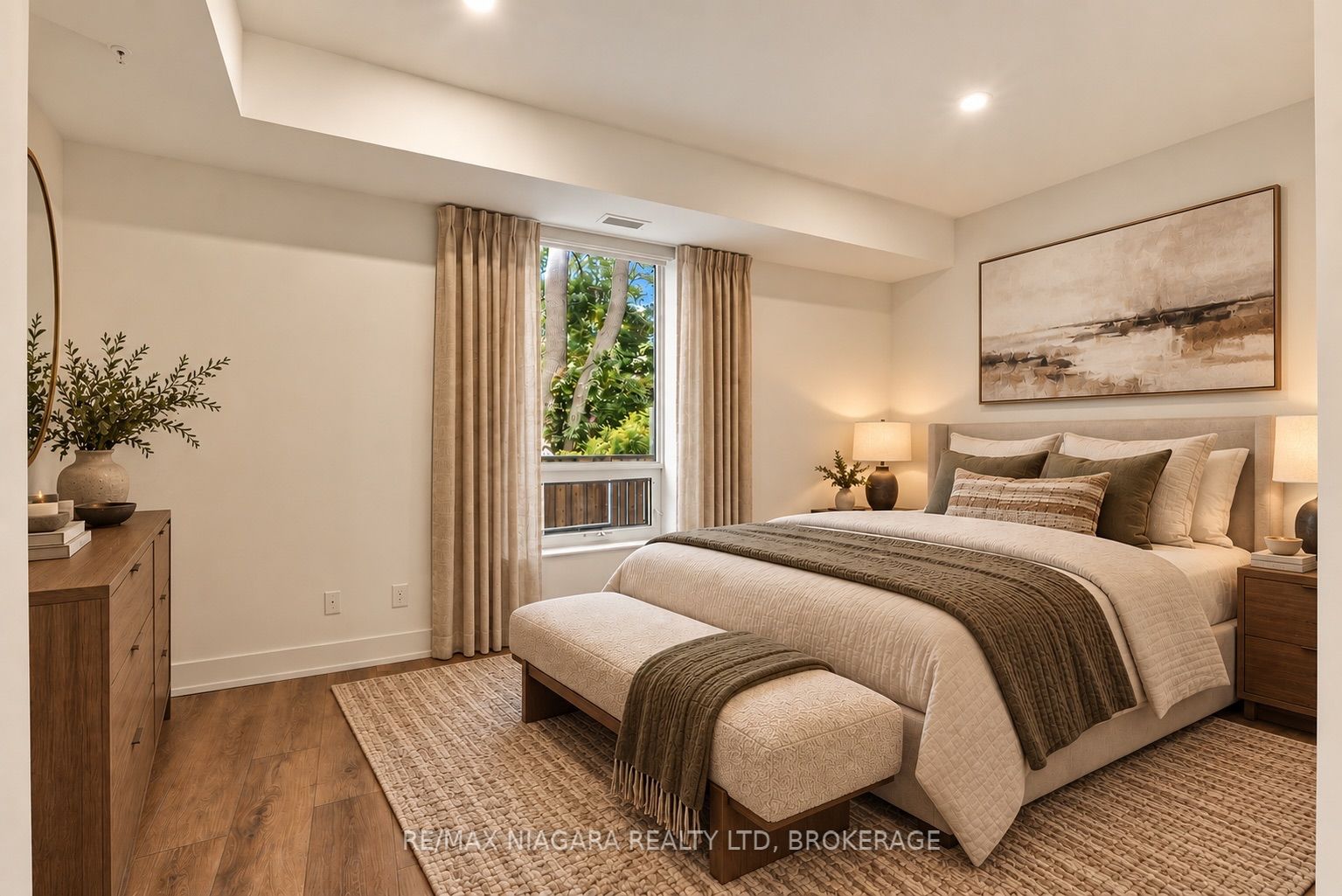 77 Yates Street 201 Property Photo 13
