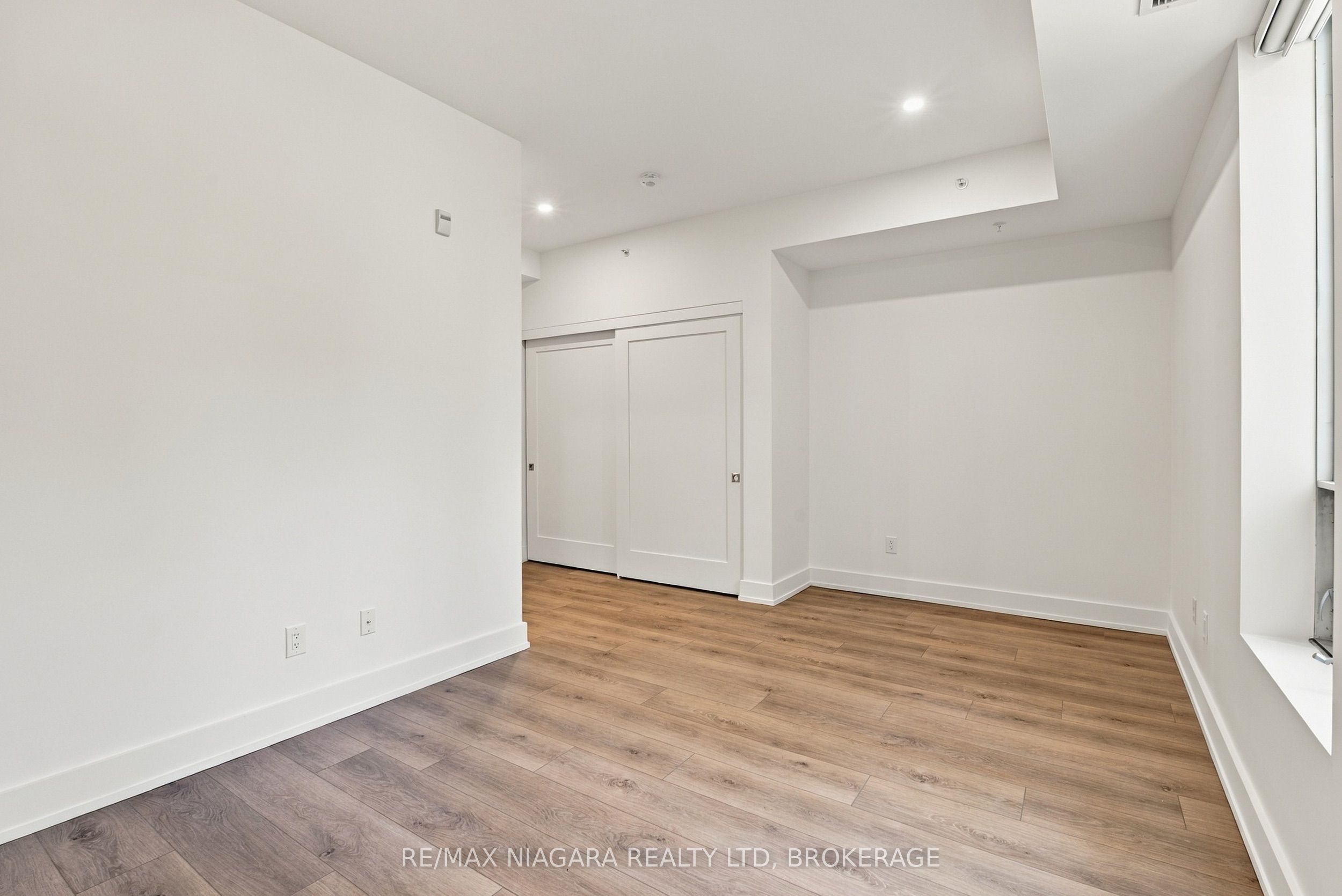 77 Yates Street 201 Property Photo 26