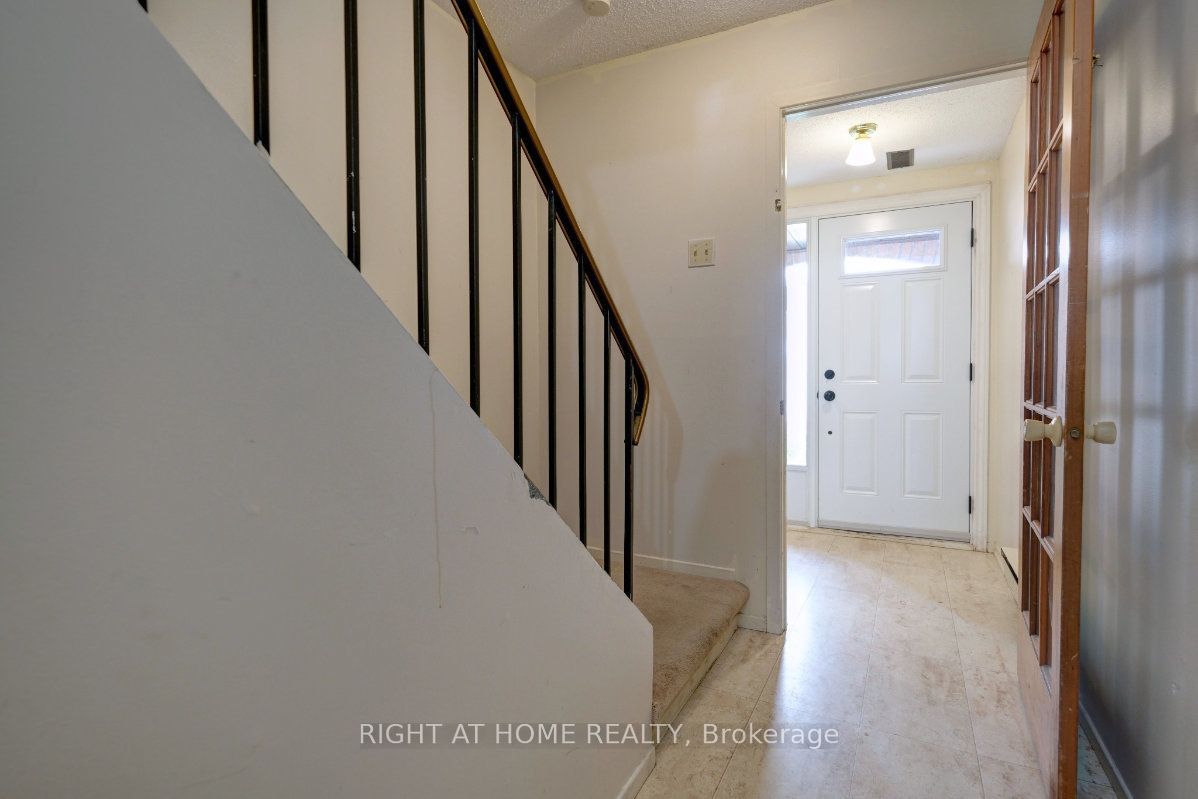 23 Lightfoot Place 33 Property Photo 4