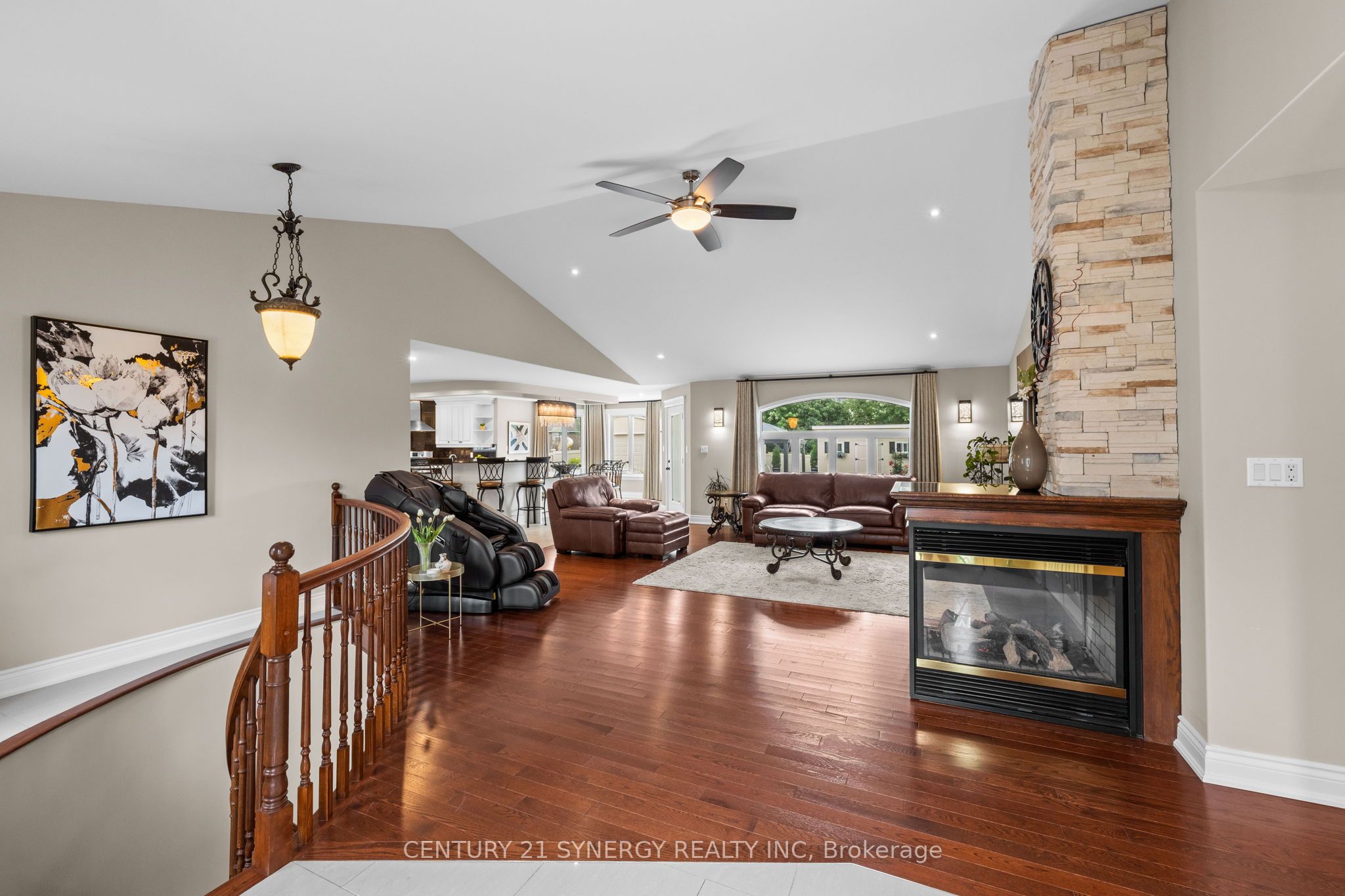 1302 Bankfield Road Property Photo 4