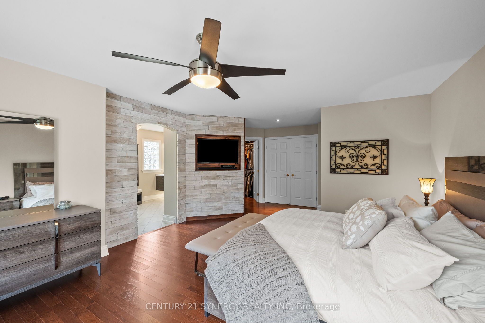 1302 Bankfield Road Property Photo 17